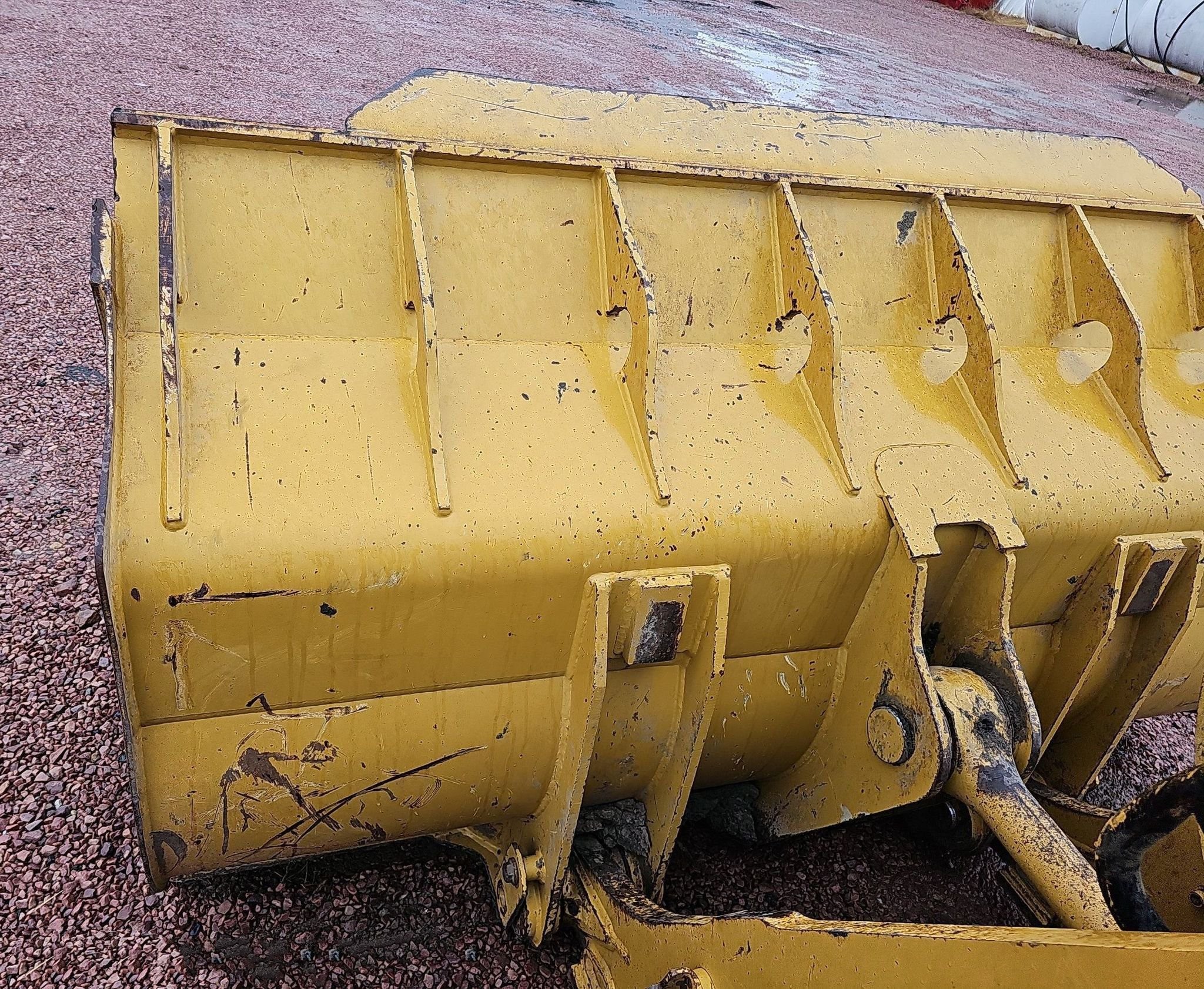gallery 2015 Caterpillar 963D track loader
