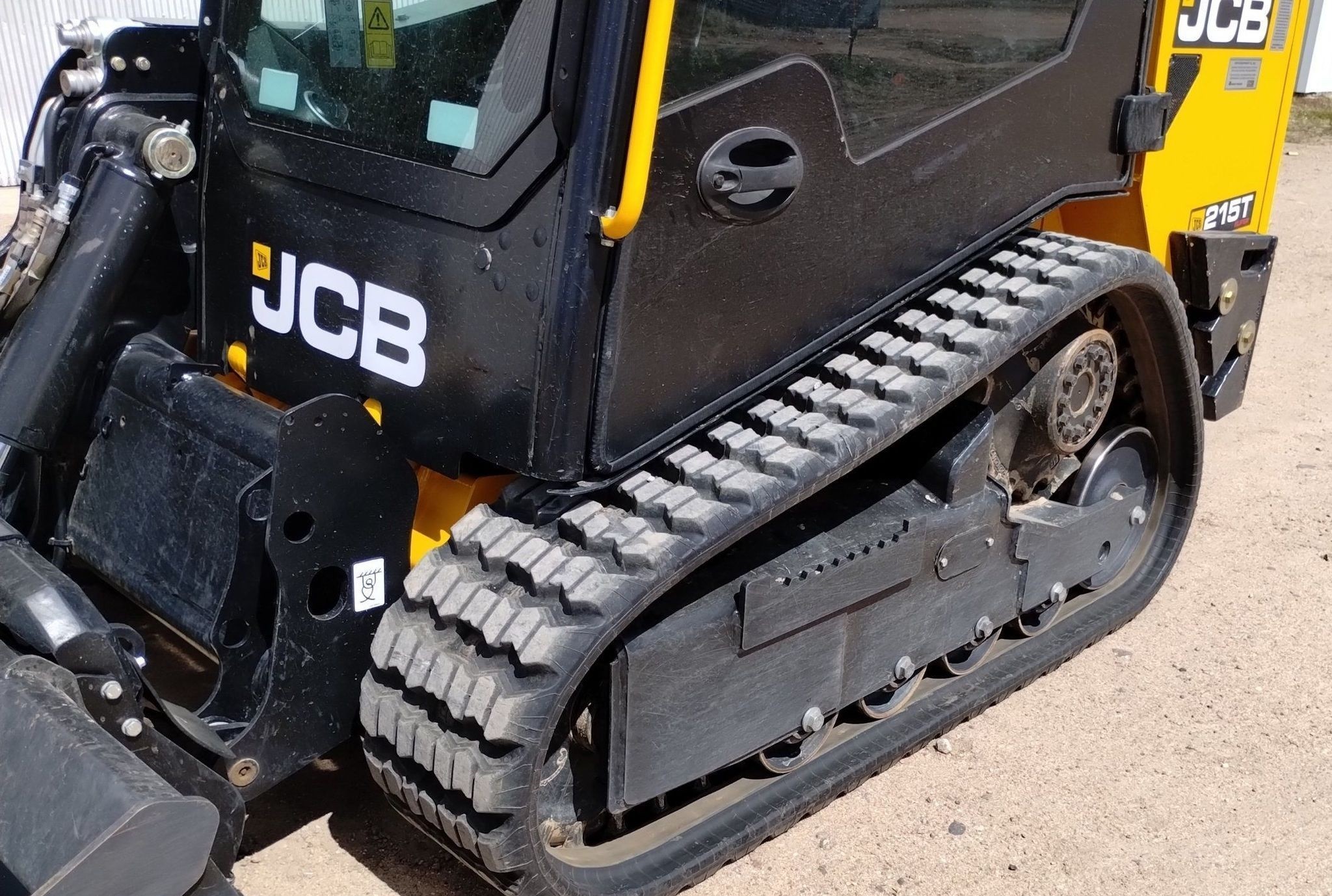 gallery 2021 JCB 215T Super tracked skid steer loader