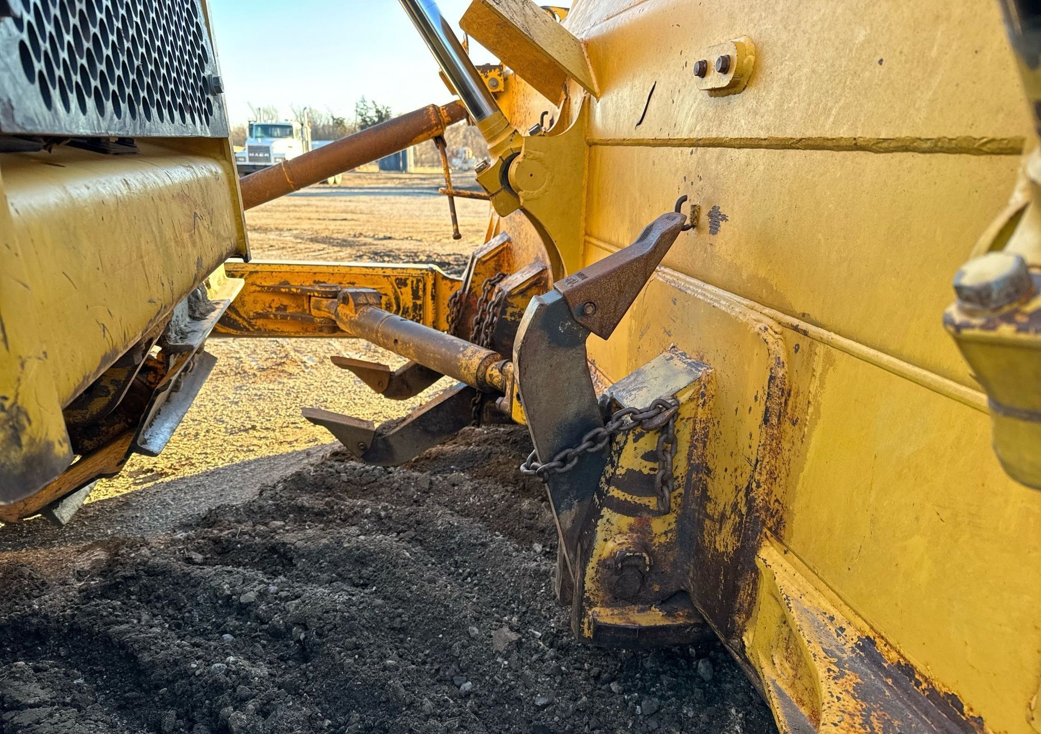 gallery 2013 Komatsu D65WX-17 dozer