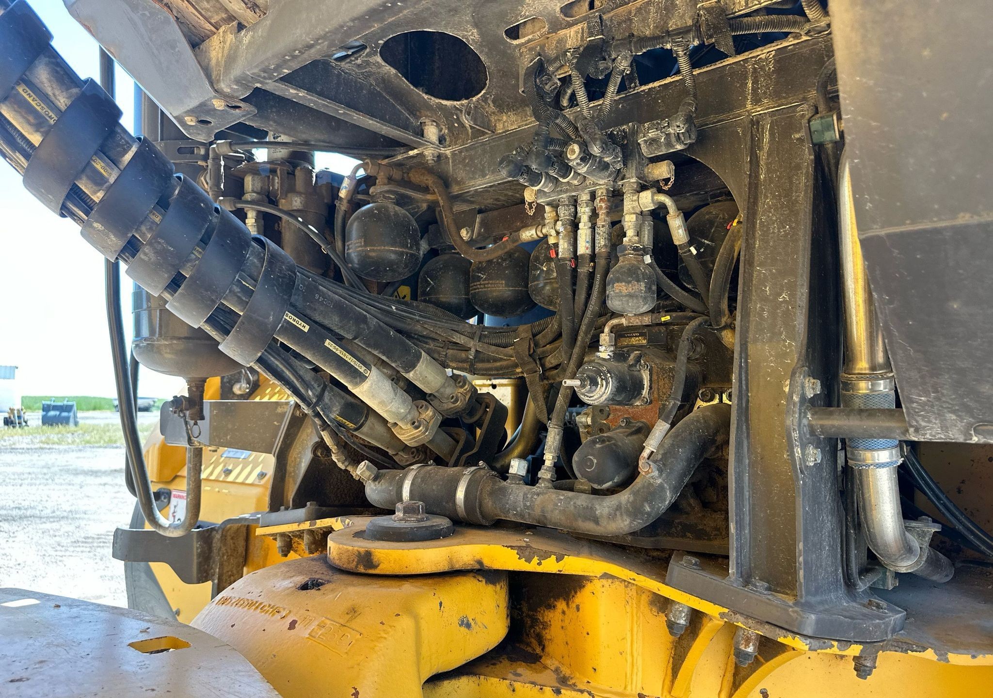 gallery 2011 Volvo A40F haul truck