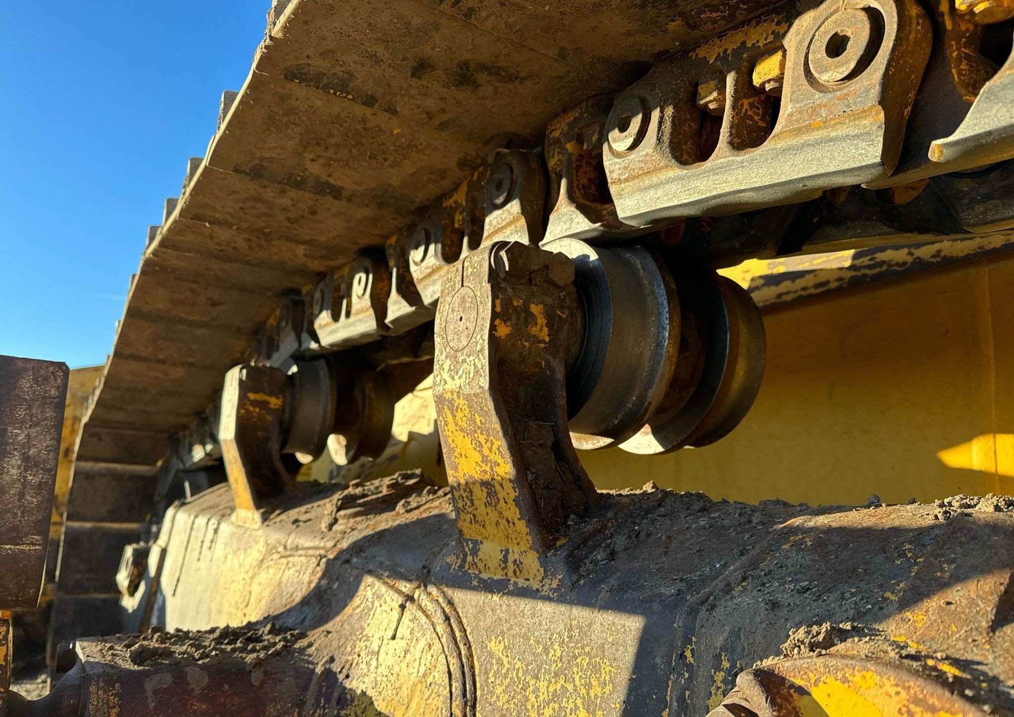 gallery 2013 Komatsu D65WX-17 dozer