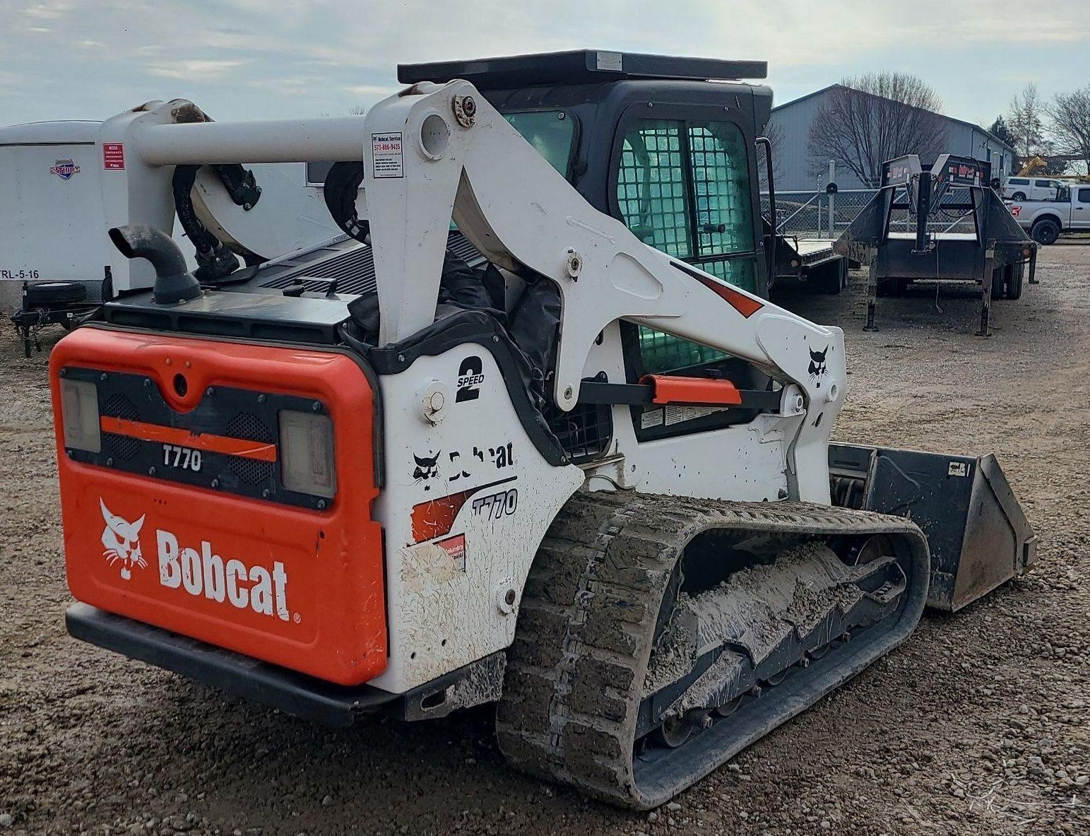 gallery 2019 Bobcat T770 tracked skid steer loader