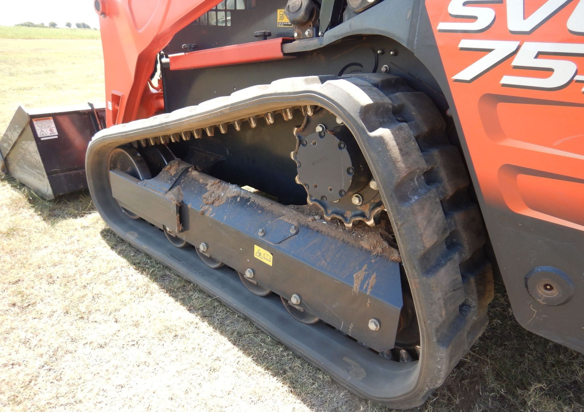 gallery 2021 Kubota SVL75-2  tracked skid steer loader