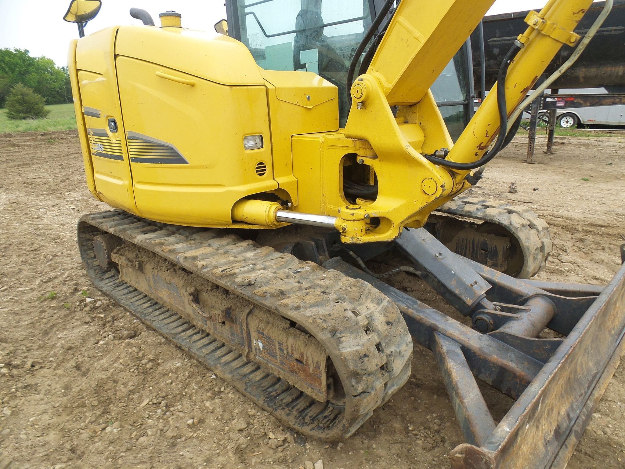 gallery 2016 Kobelco SK85CS-3 excavator