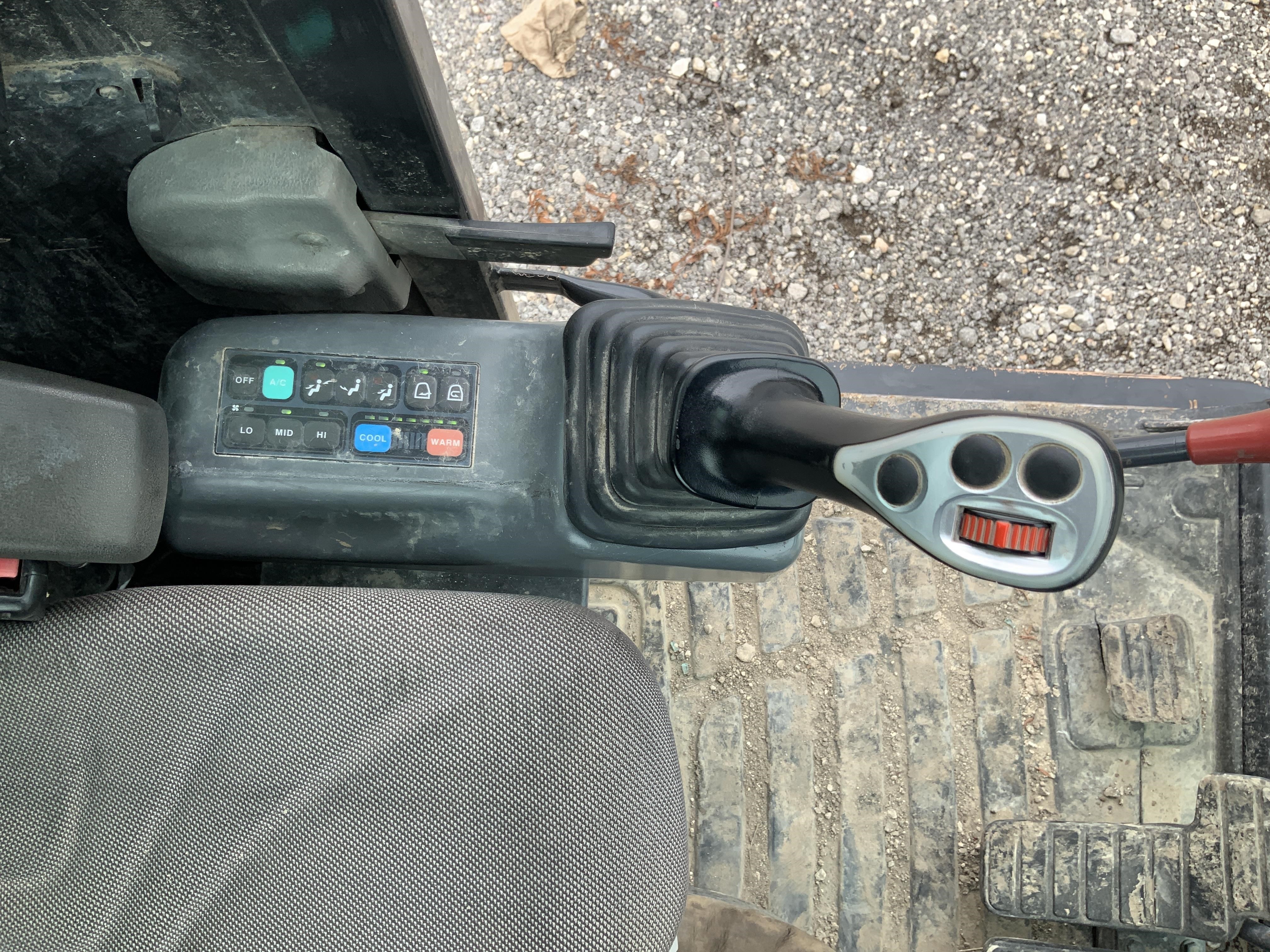 gallery 2014 Bobcat E85 Mini Excavator