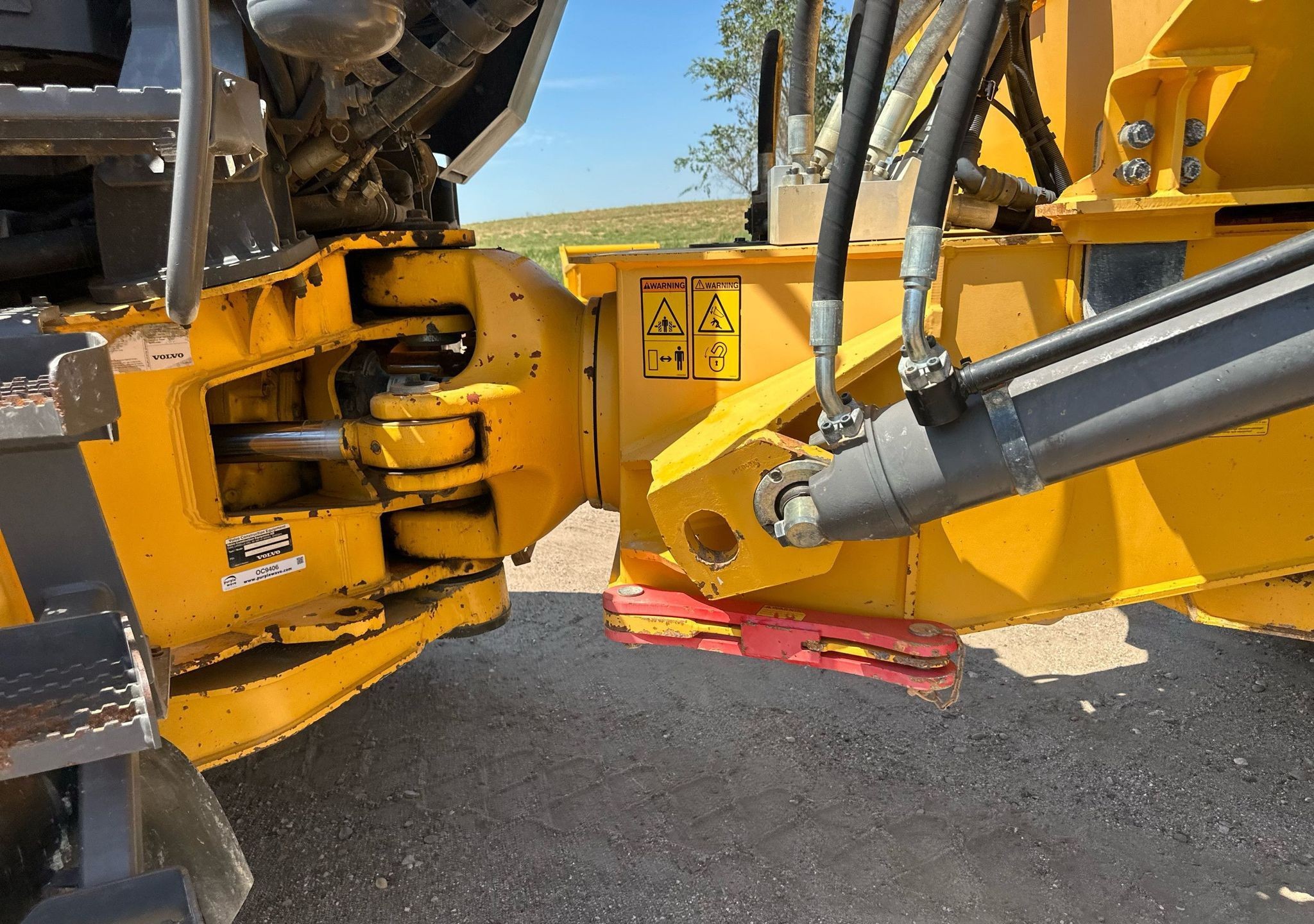 gallery 2011 Volvo A40F haul truck