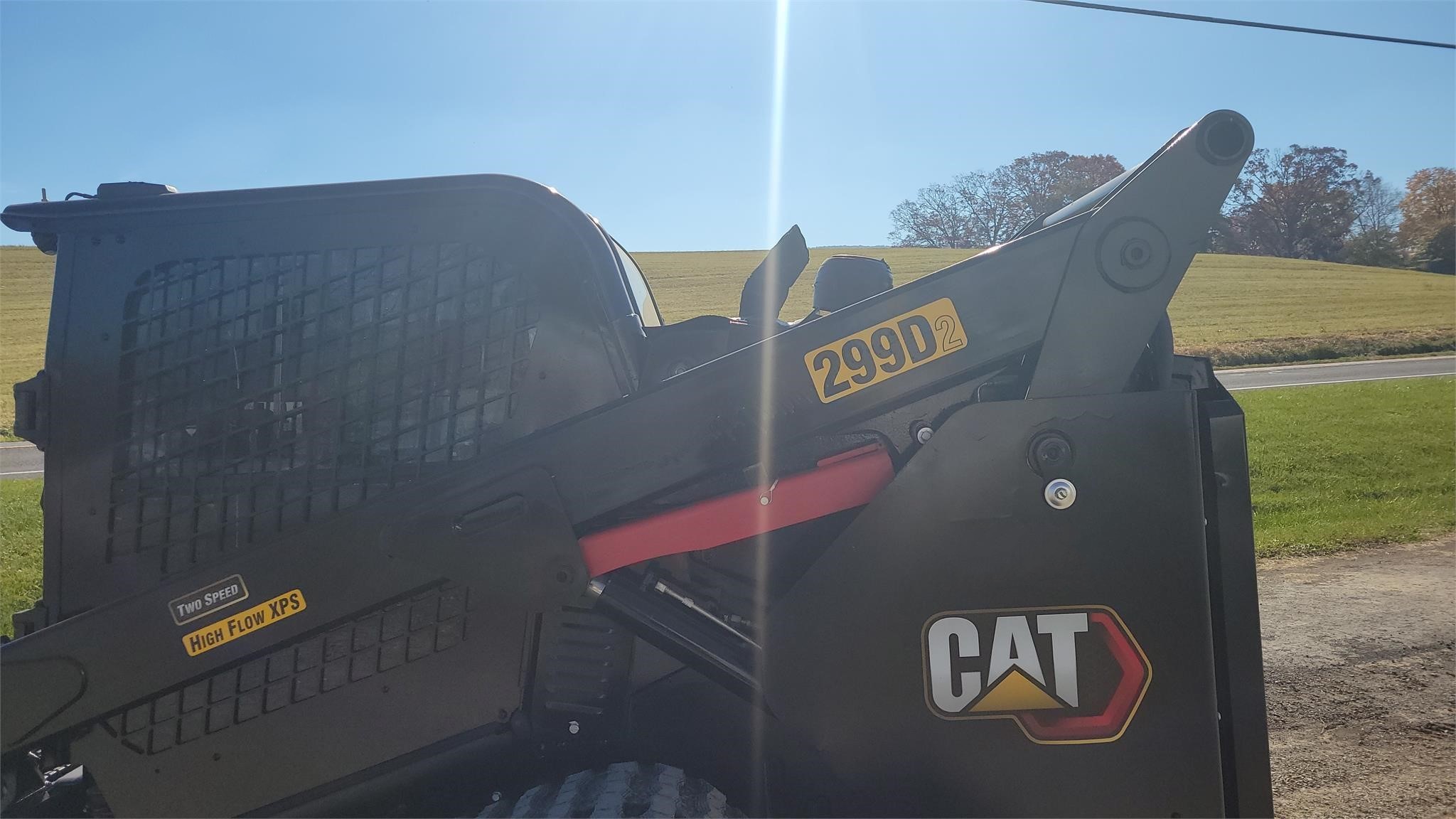 gallery 2017 CATERPILLAR 299D2 Skid Steer
