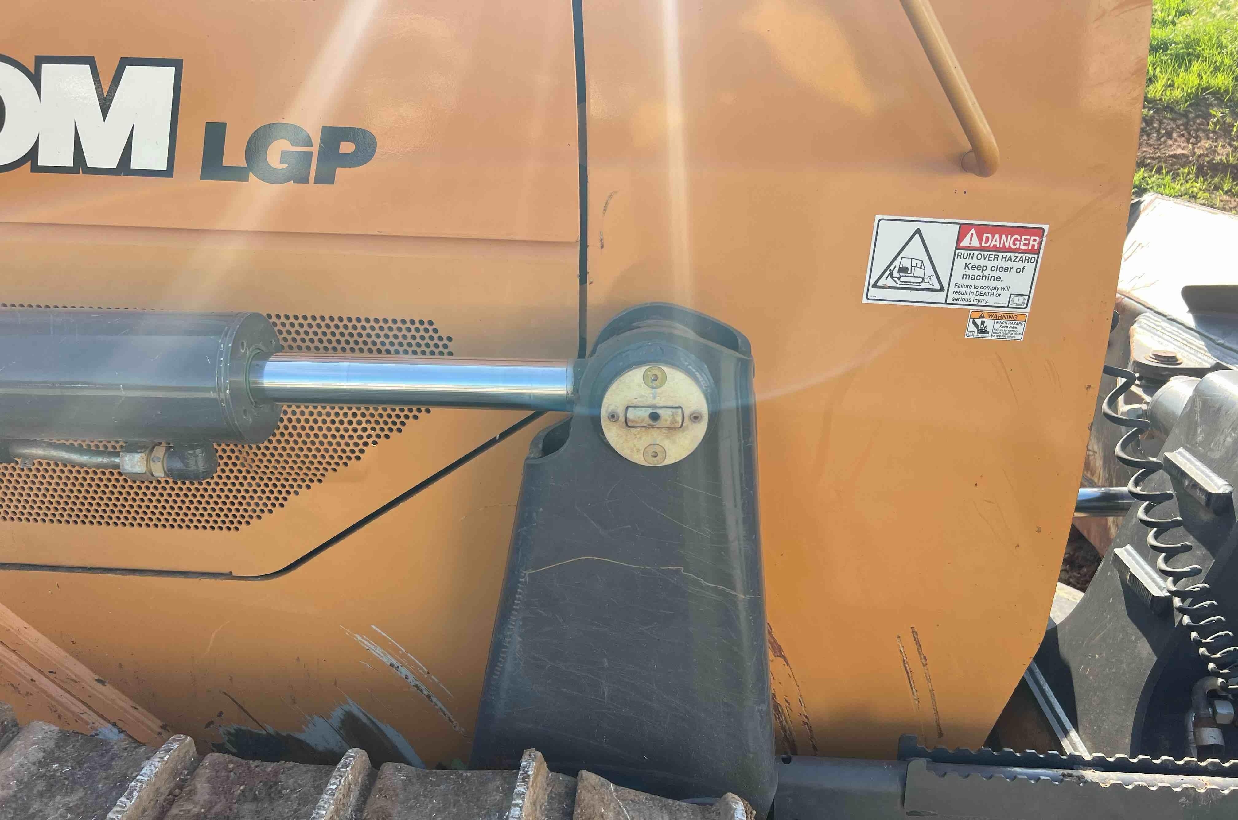 gallery 2017 Case 1150M LGP Crawler Dozer