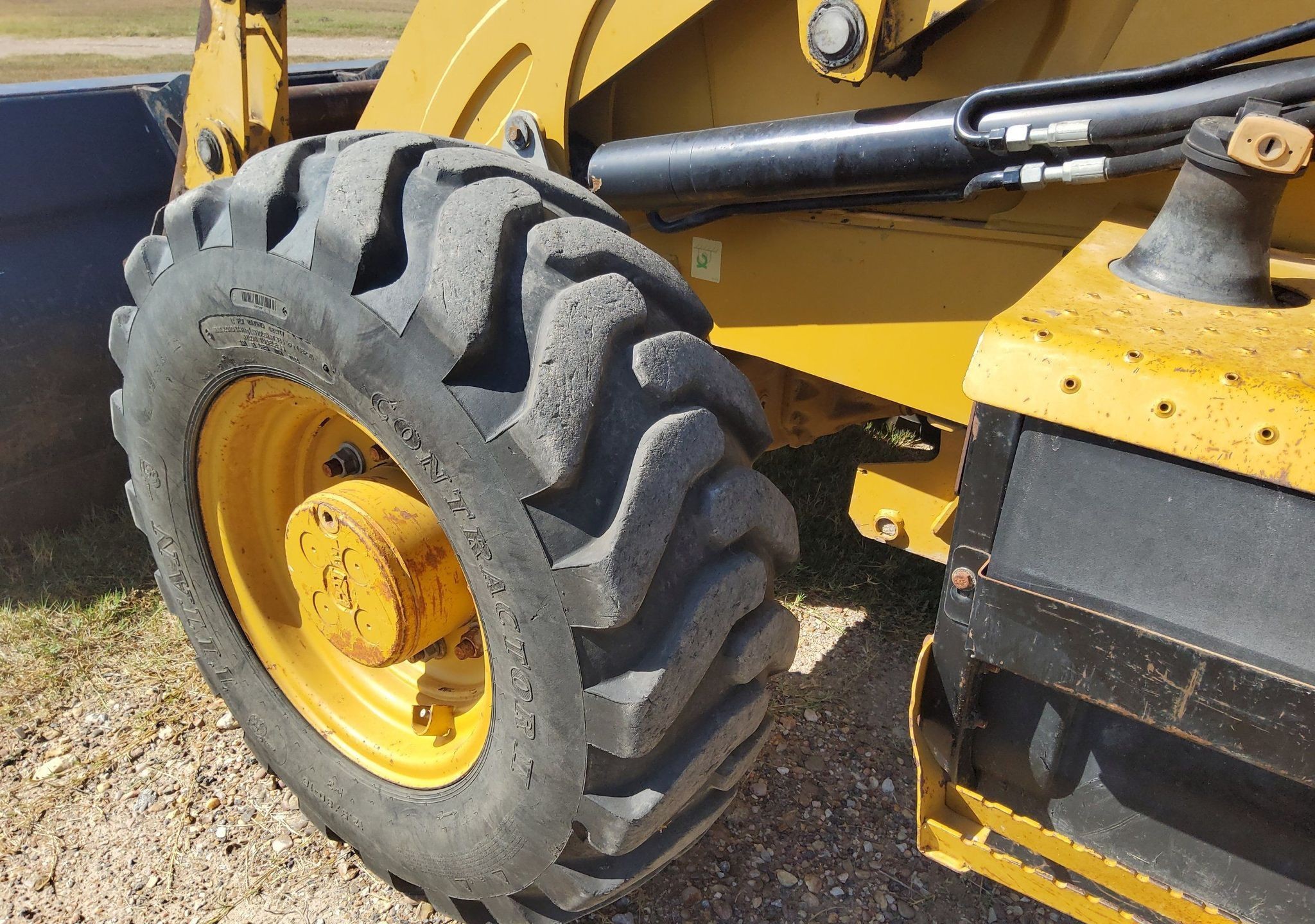 gallery 2013 Caterpillar 420F IT Backhoe