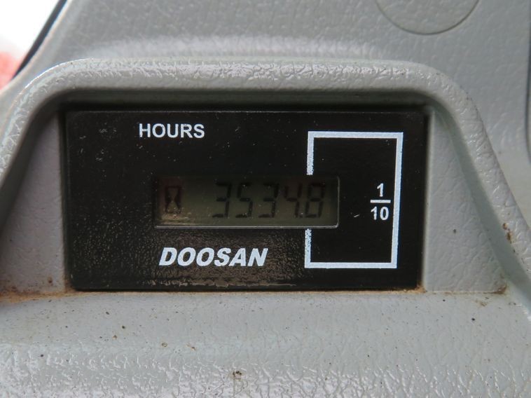 gallery 2014 Doosan DX225LC-3 excavator