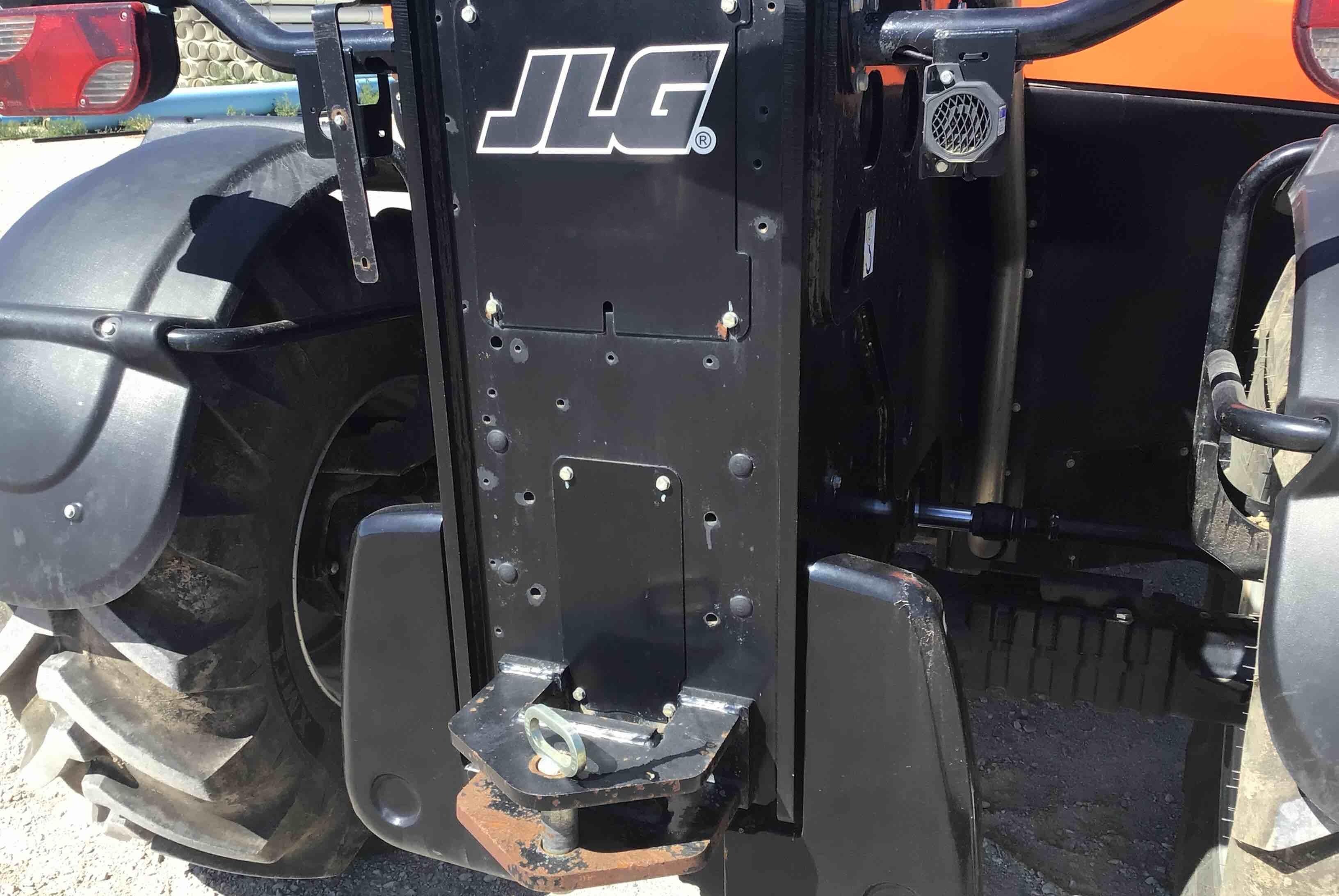 gallery 2018 JLG 925 4x4x4 Telehandler