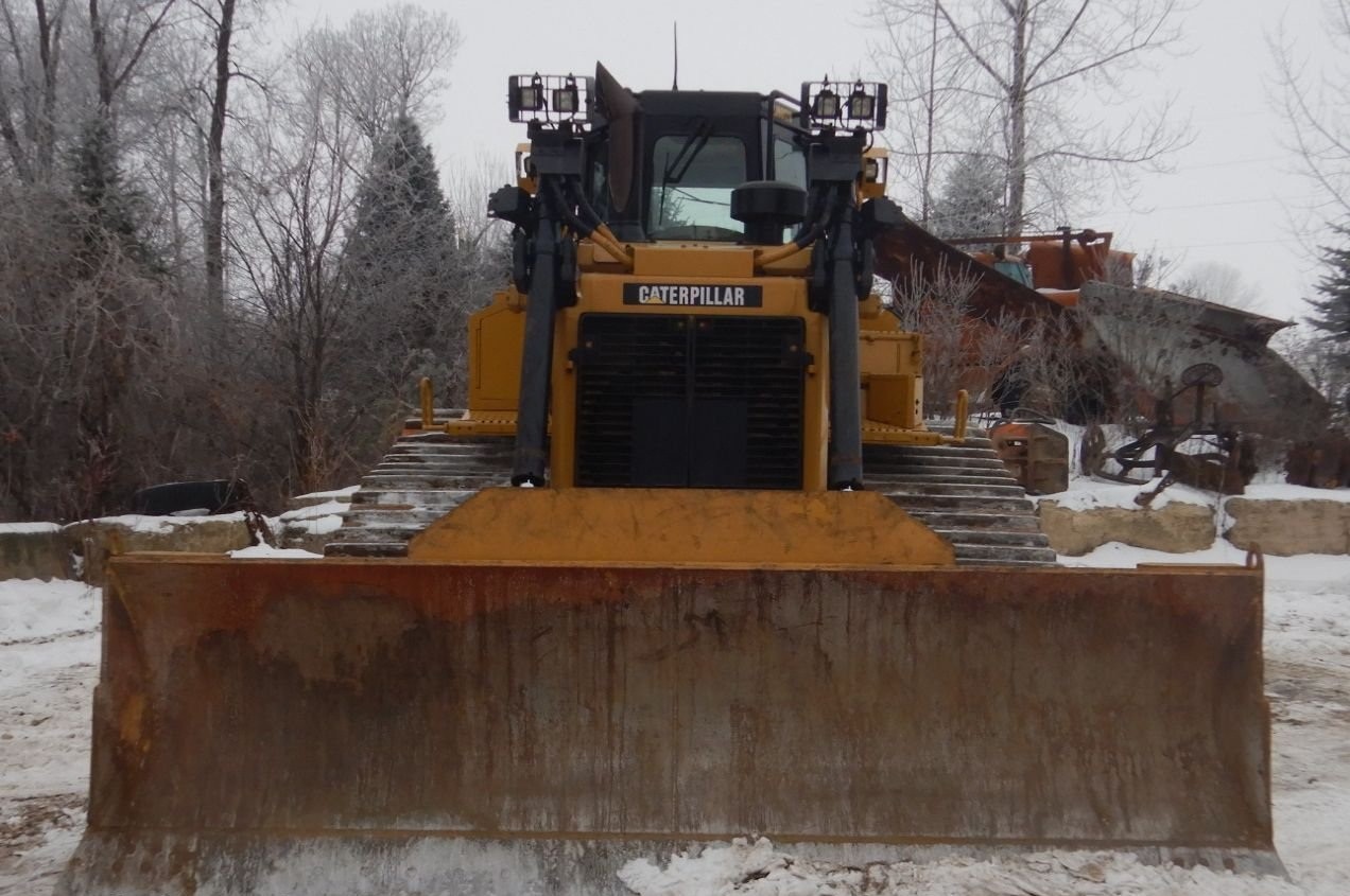 gallery Caterpillar D6T LGP dozer