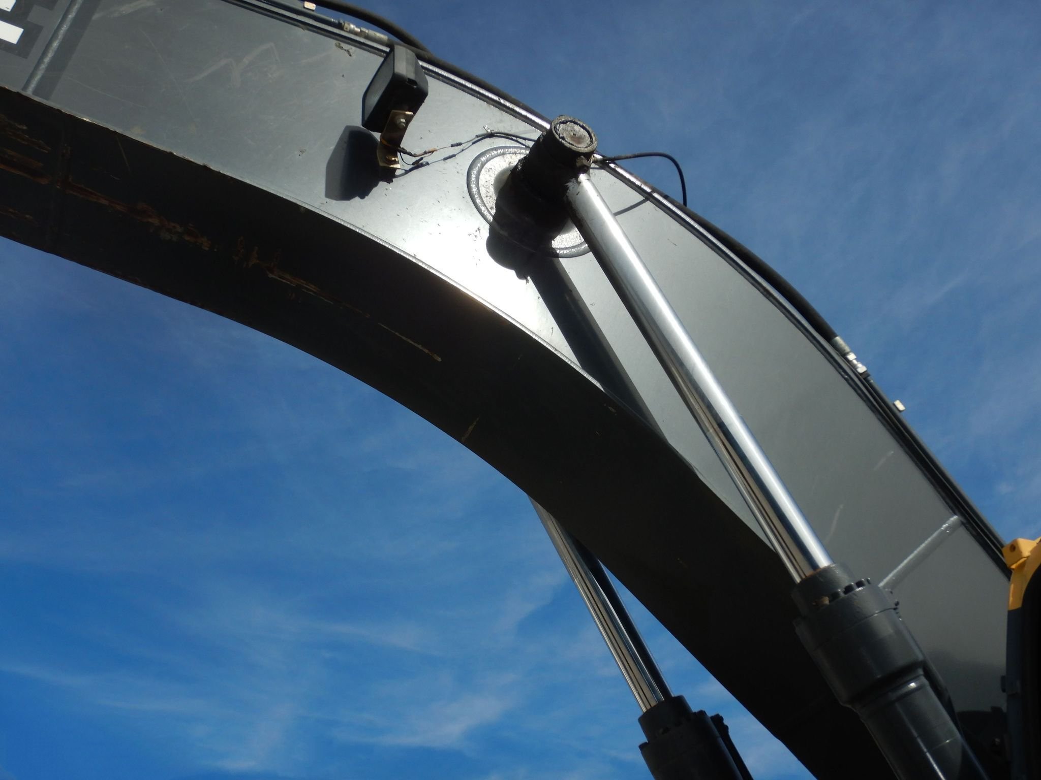 gallery 2011 John Deere 240DLC excavator