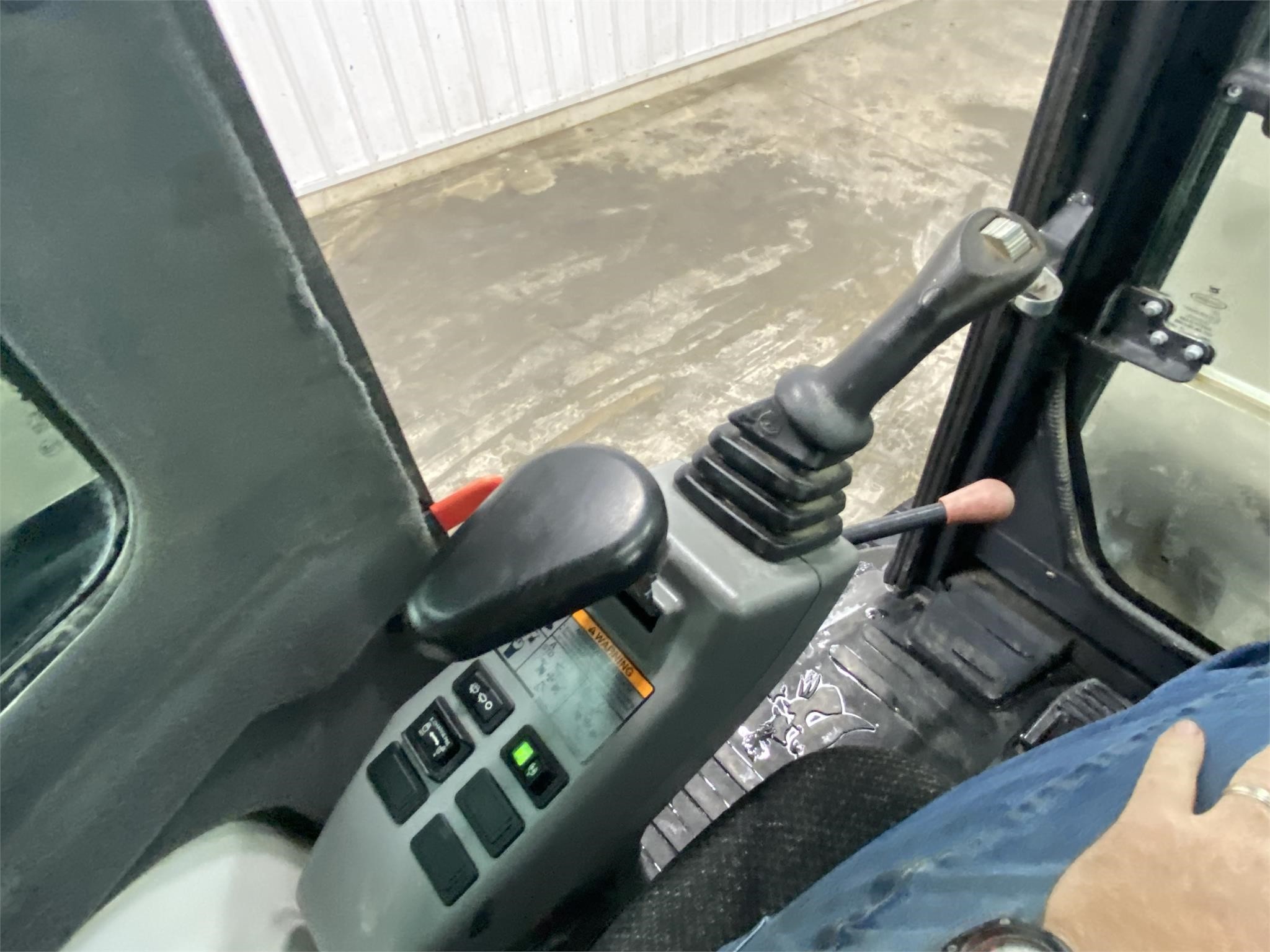 gallery 2018 BOBCAT E55 Mini Excavator