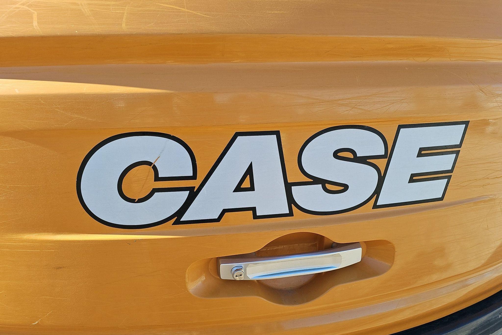 gallery 2021 Case CX57C mini excavator