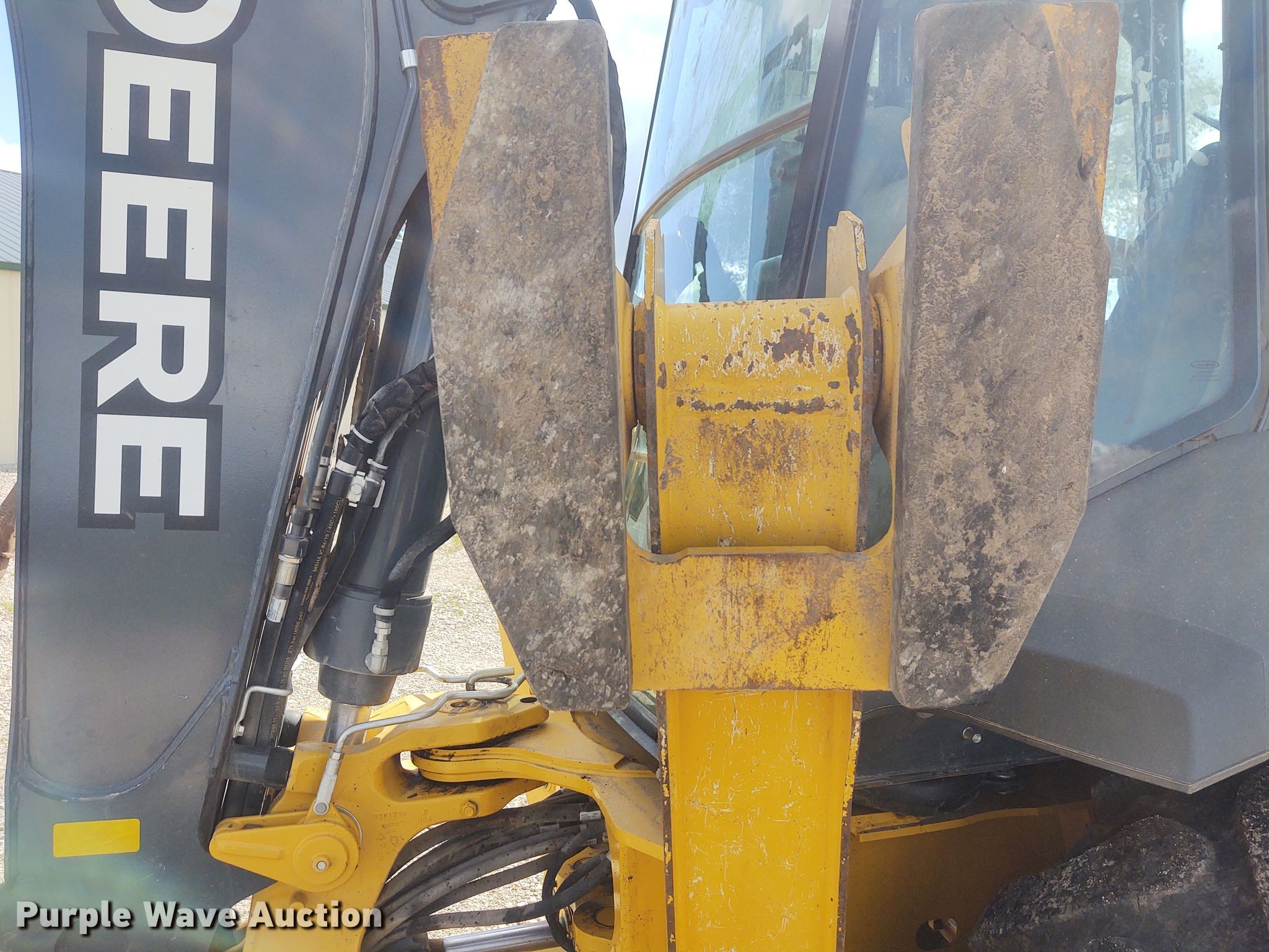 gallery 2018 John Deere 410L backhoe