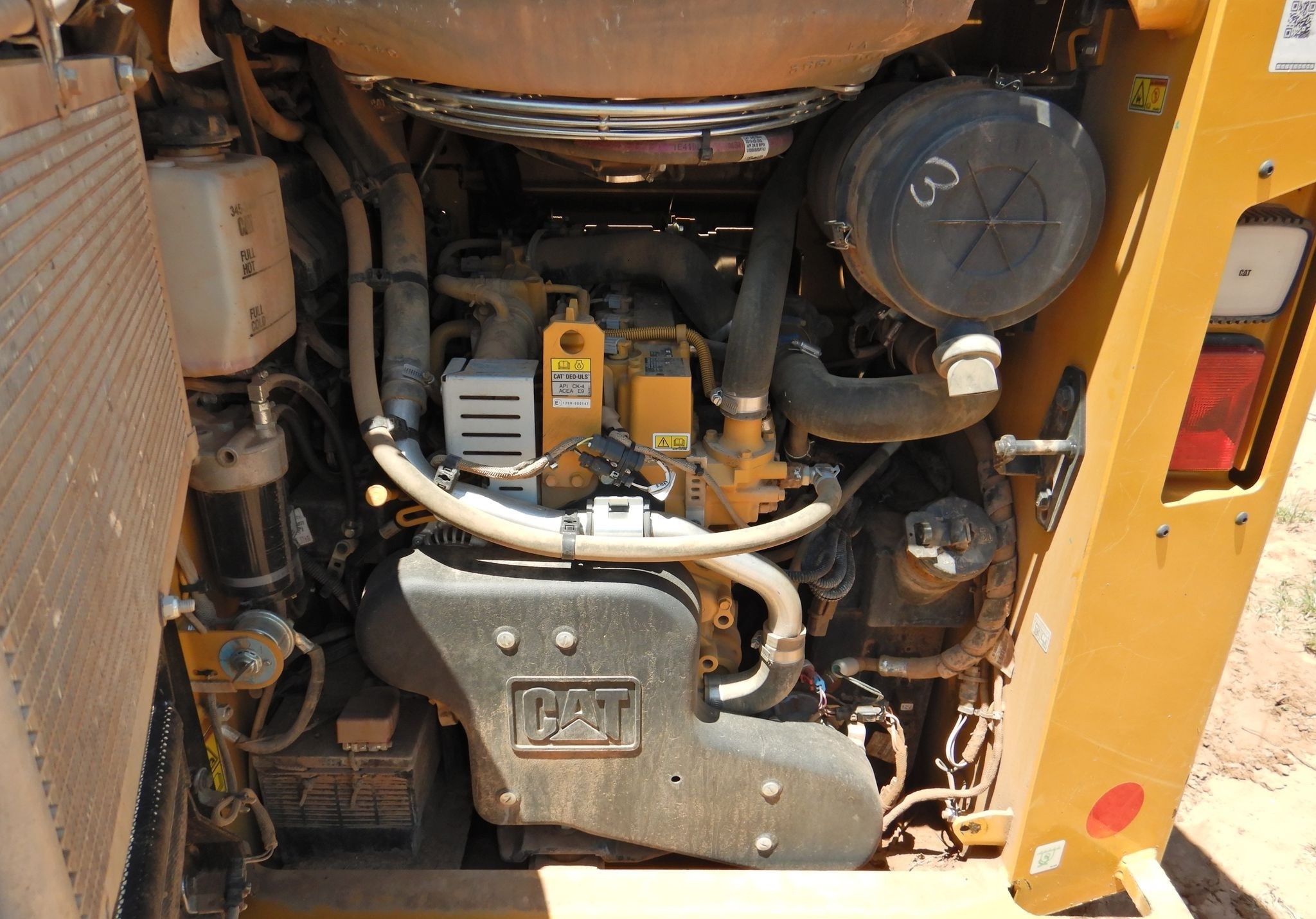 gallery 2019 Caterpillar 289D tracked skid steer loader