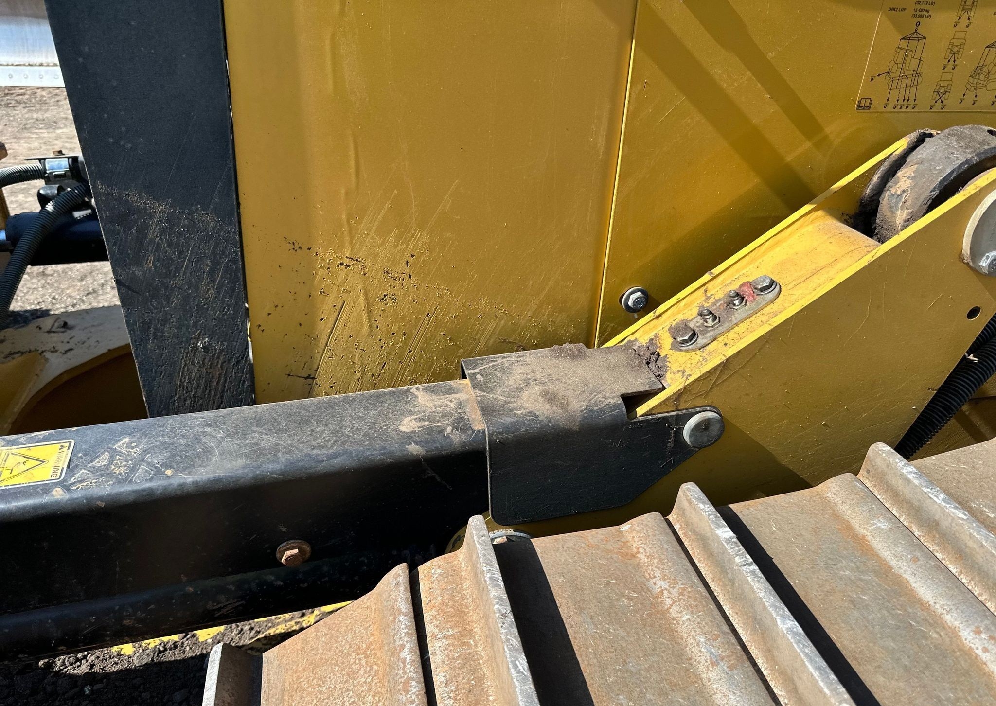 gallery 2016 Caterpillar D6K2 LGP dozer