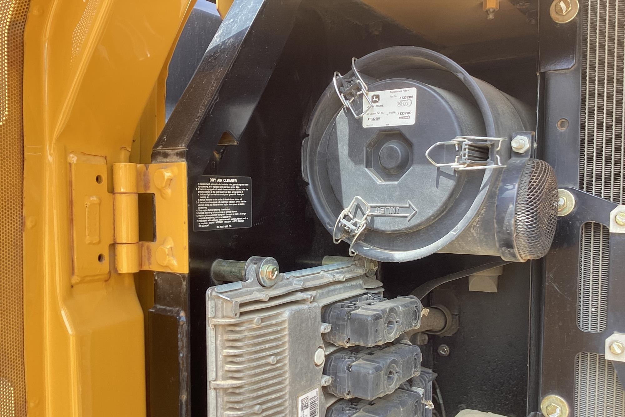 gallery 2014 John Deere 130G Excavator
