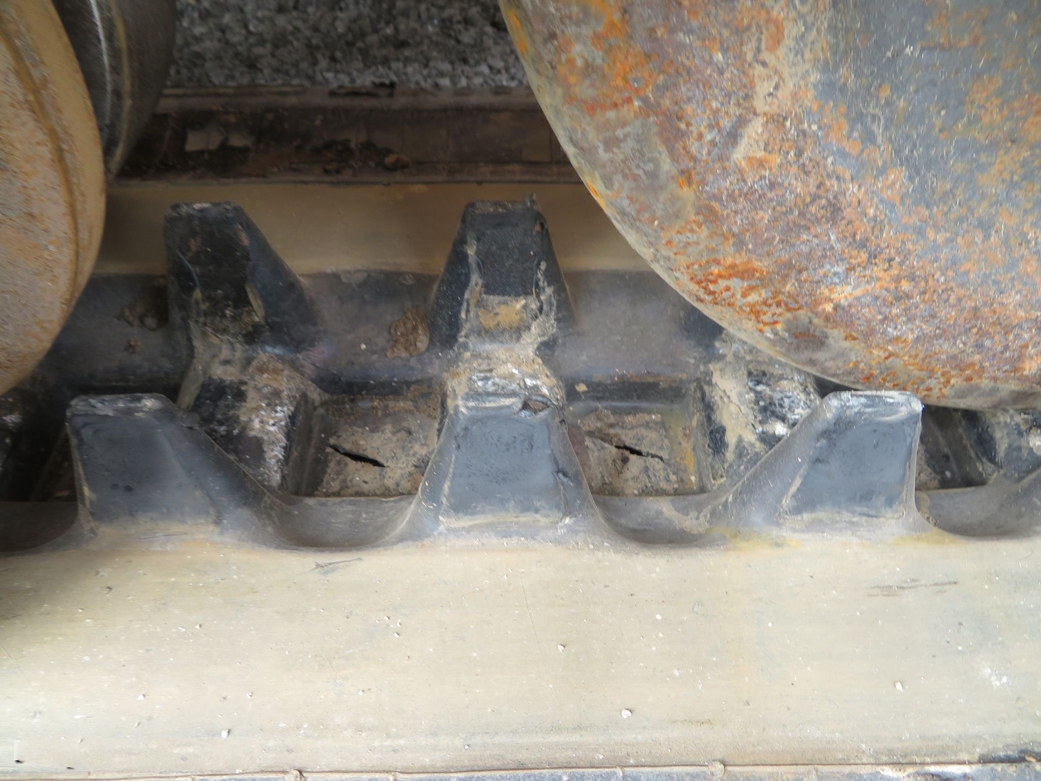 gallery 2017 Case TV380 tracked skid steer loader