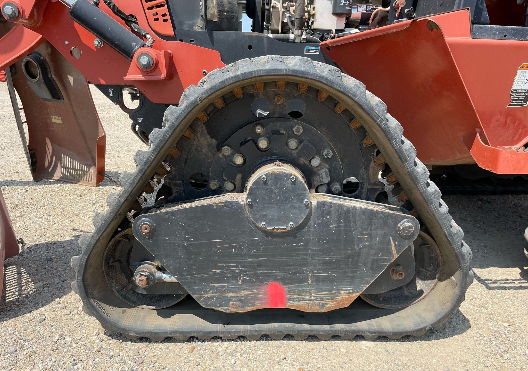 gallery 2011 Ditch Witch RT115 Quad vibratory cable plow