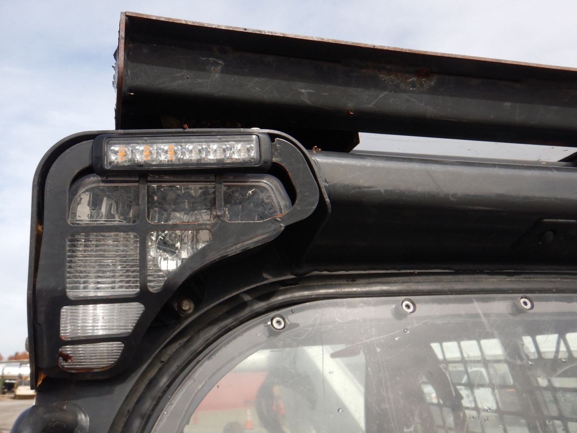 gallery 2019 Bobcat T870 tracked skid steer loader