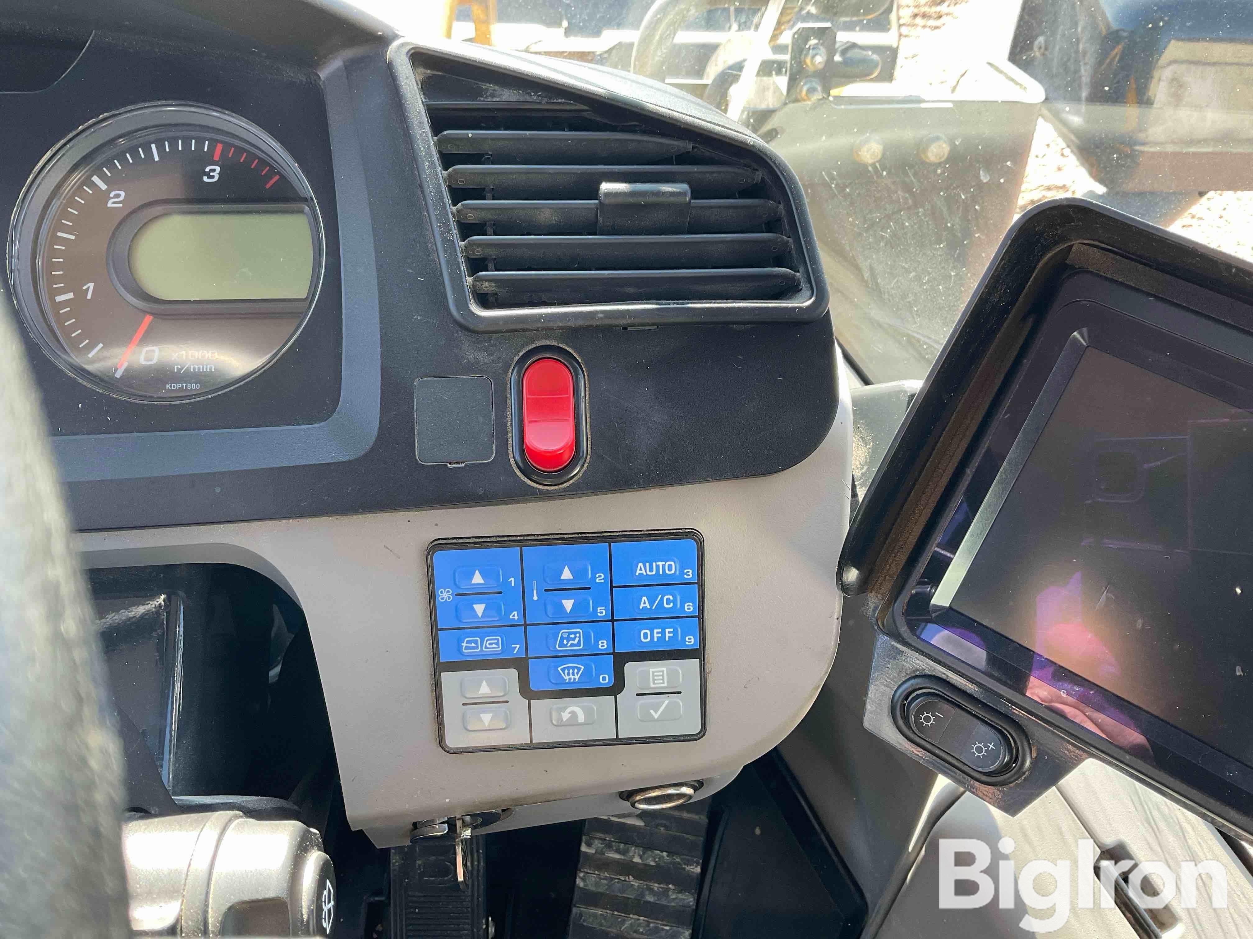 gallery 2019 Komatsu WA270-8 Wheel Loader