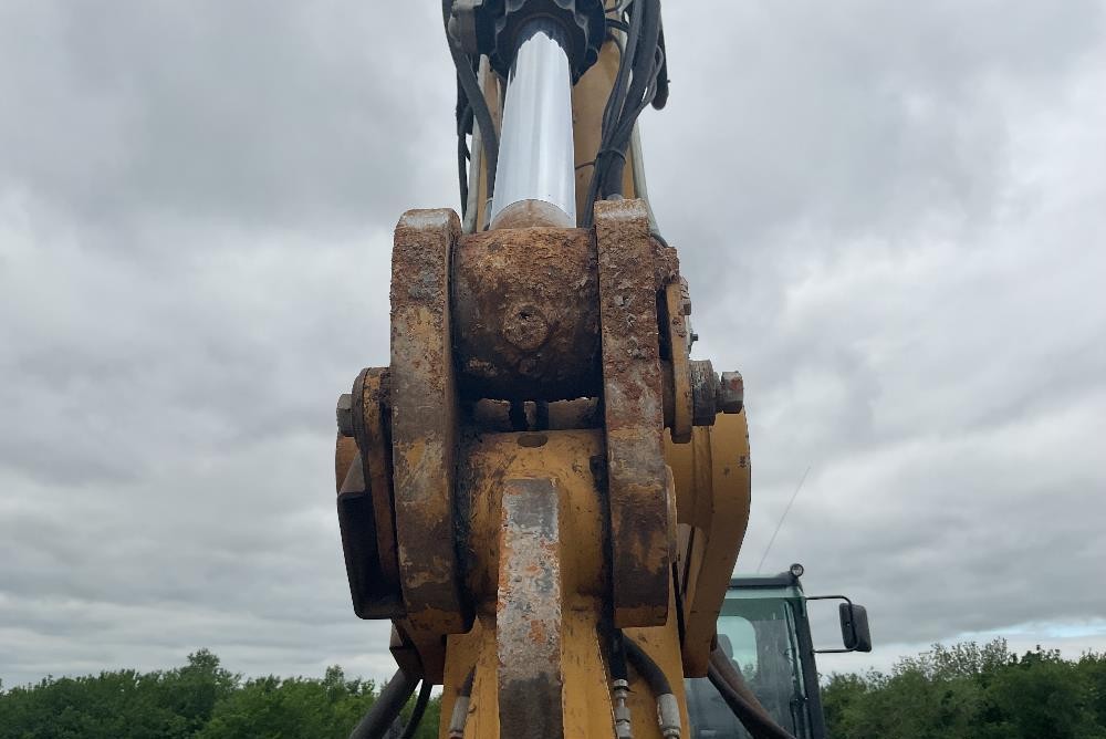 gallery 2011 Caterpillar M322D Wheeled Excavator