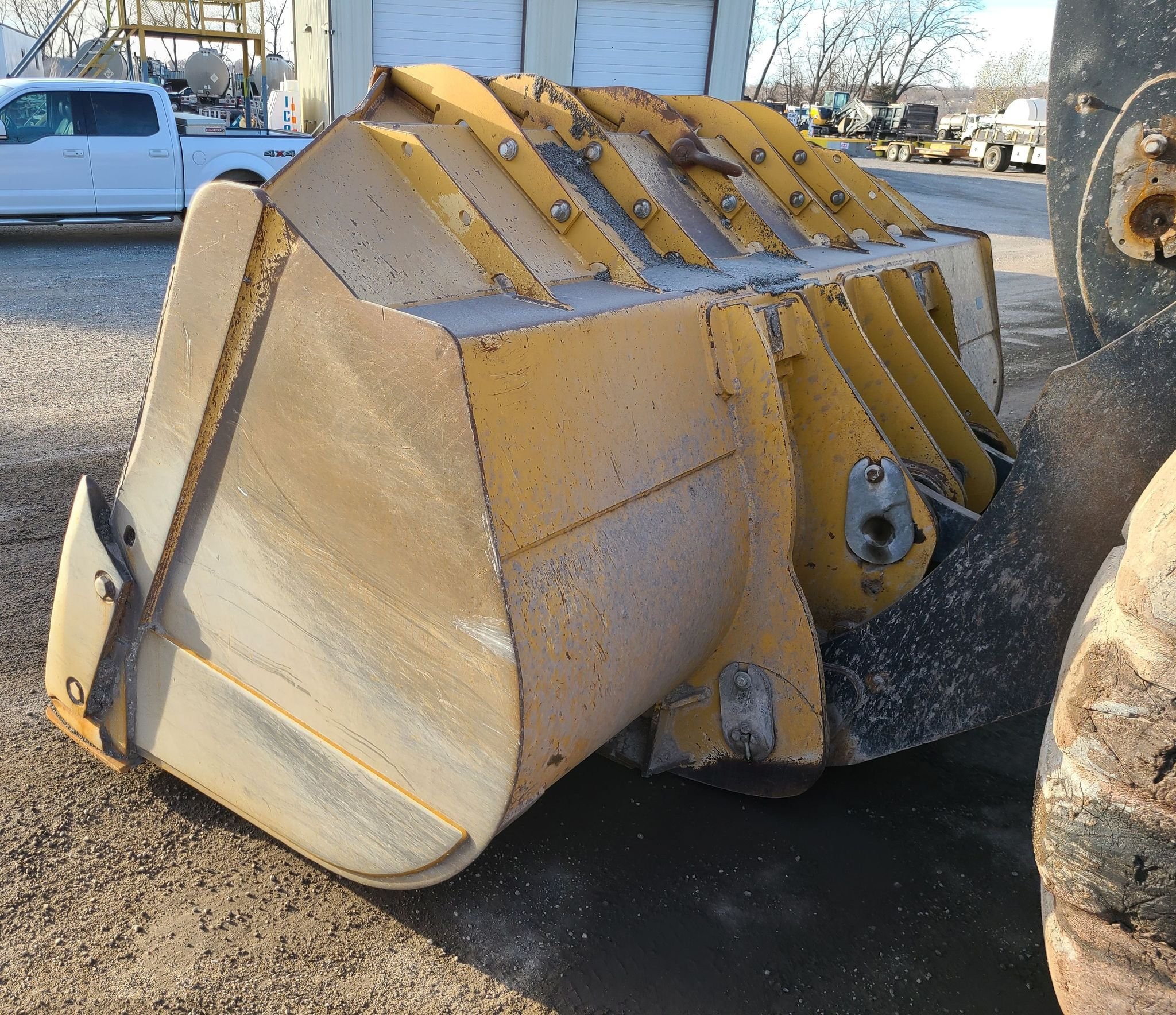gallery 2009 John Deere 844K wheel loader
