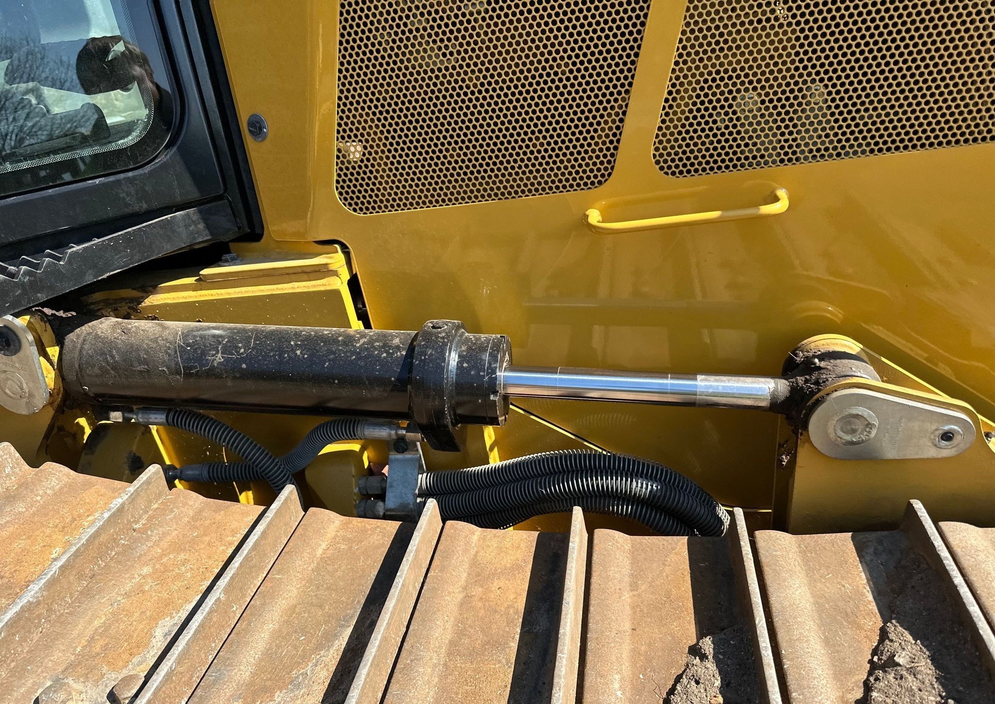 gallery 2019 Caterpillar D5K2 LGP dozer