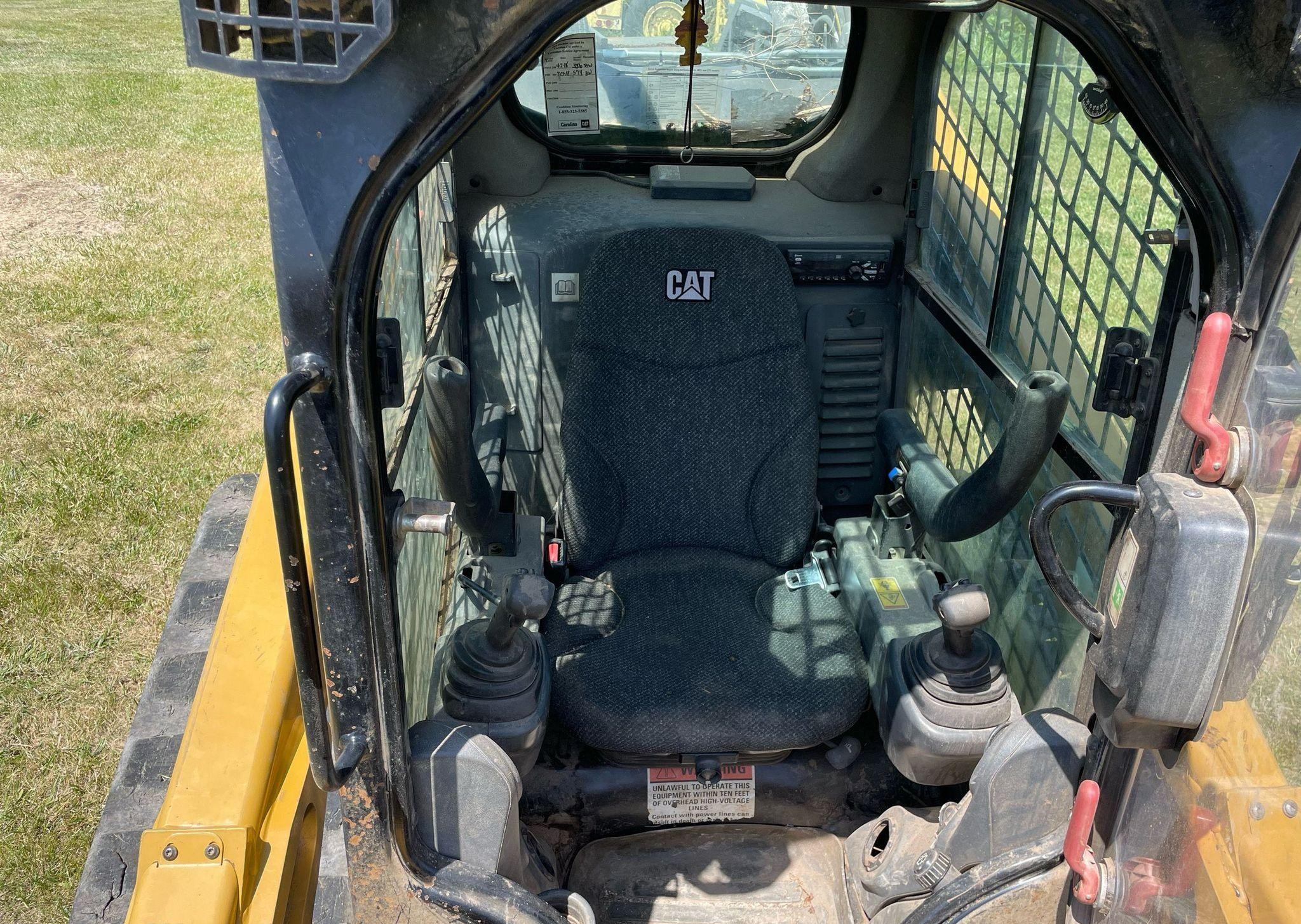 gallery 2017 Caterpillar 299D2XHP Skid Steer