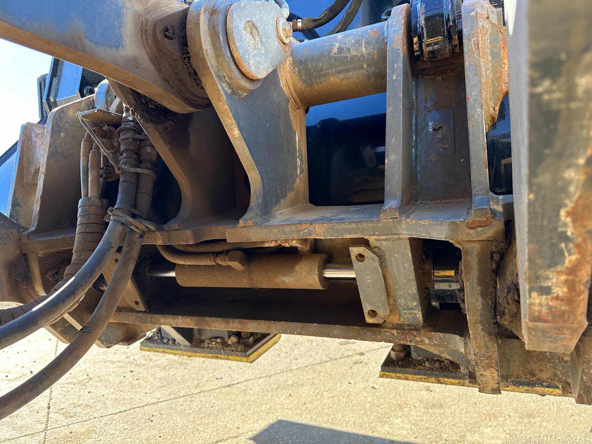 gallery 2015 John Deere 544K Wheel Loader WGrapple