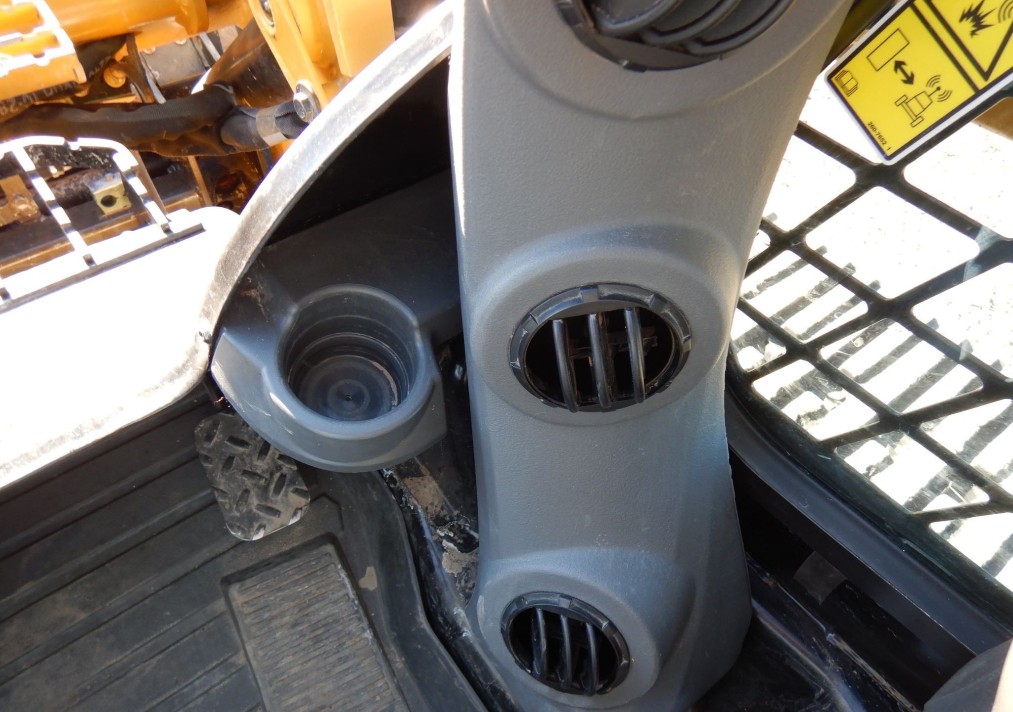 gallery 2019 Caterpillar 289D tracked skid steer loader