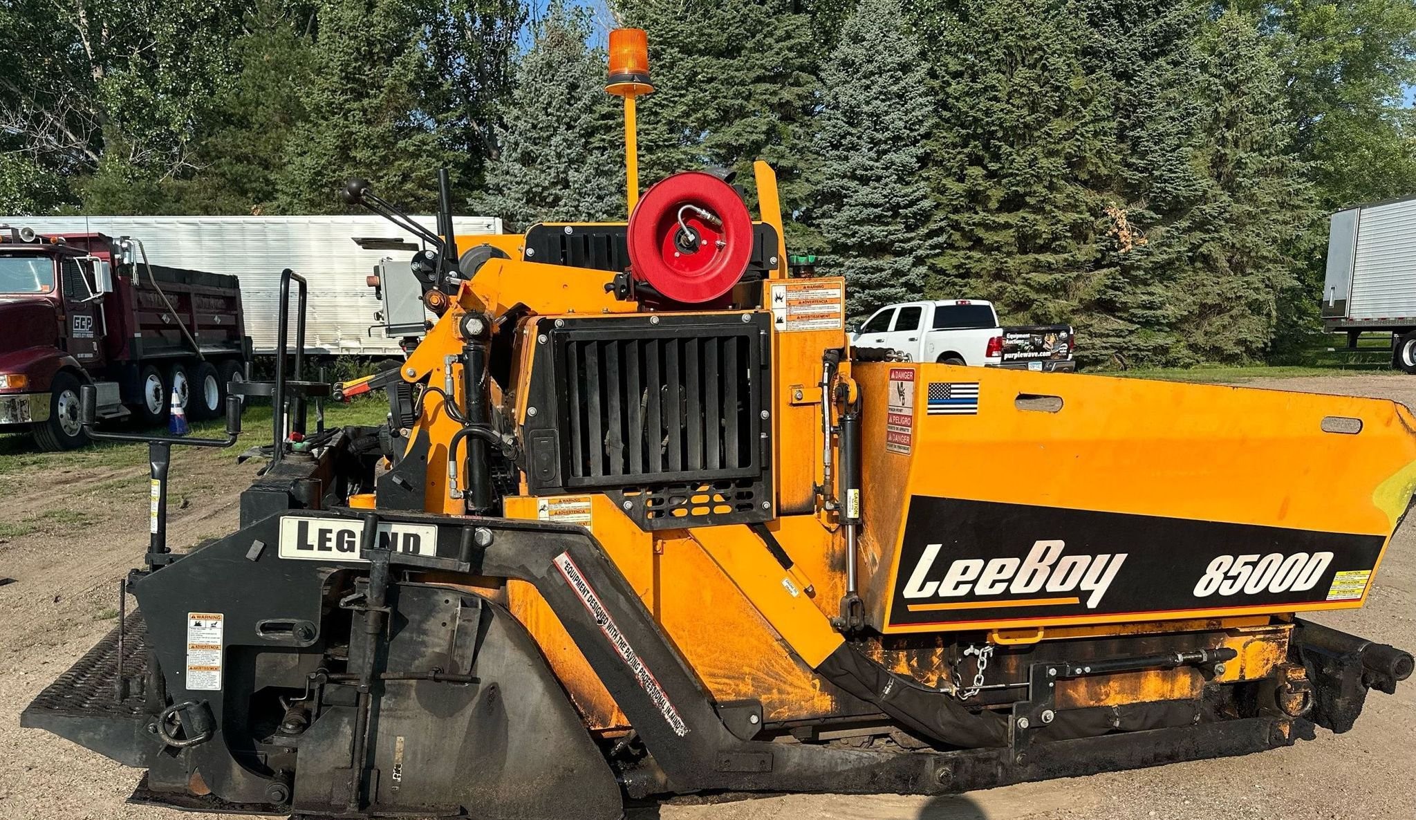 gallery 2018 LeeBoy 8500D paver