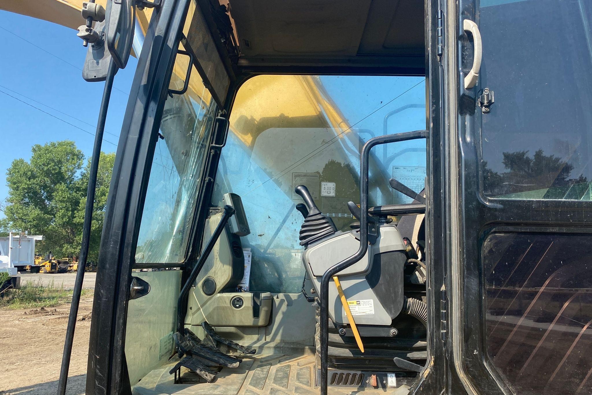 gallery 2012 Caterpillar 329E L excavator