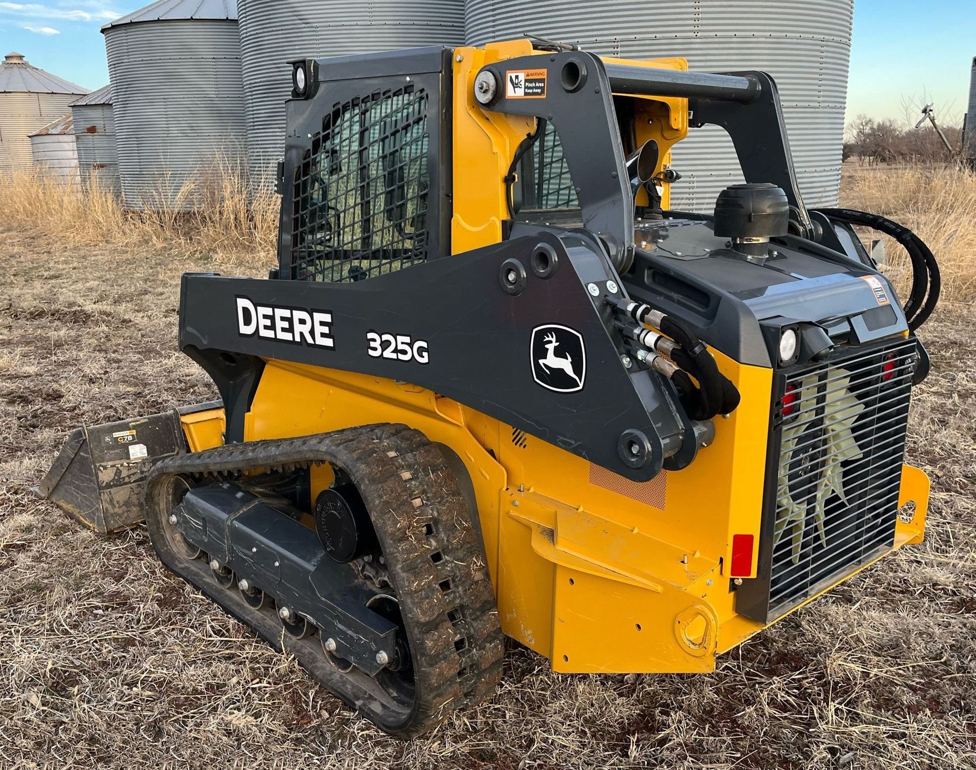 gallery 2019 John Deere 325G tracked skid steer loader