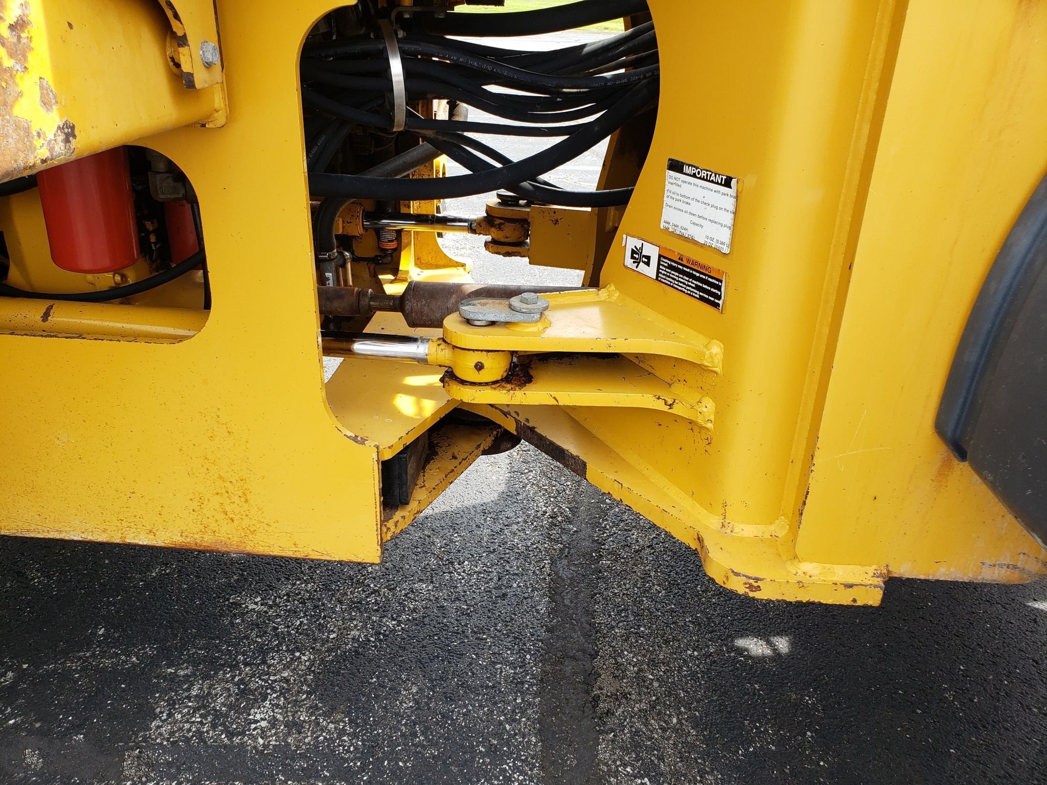 gallery 2004 John Deere 544J wheel loader