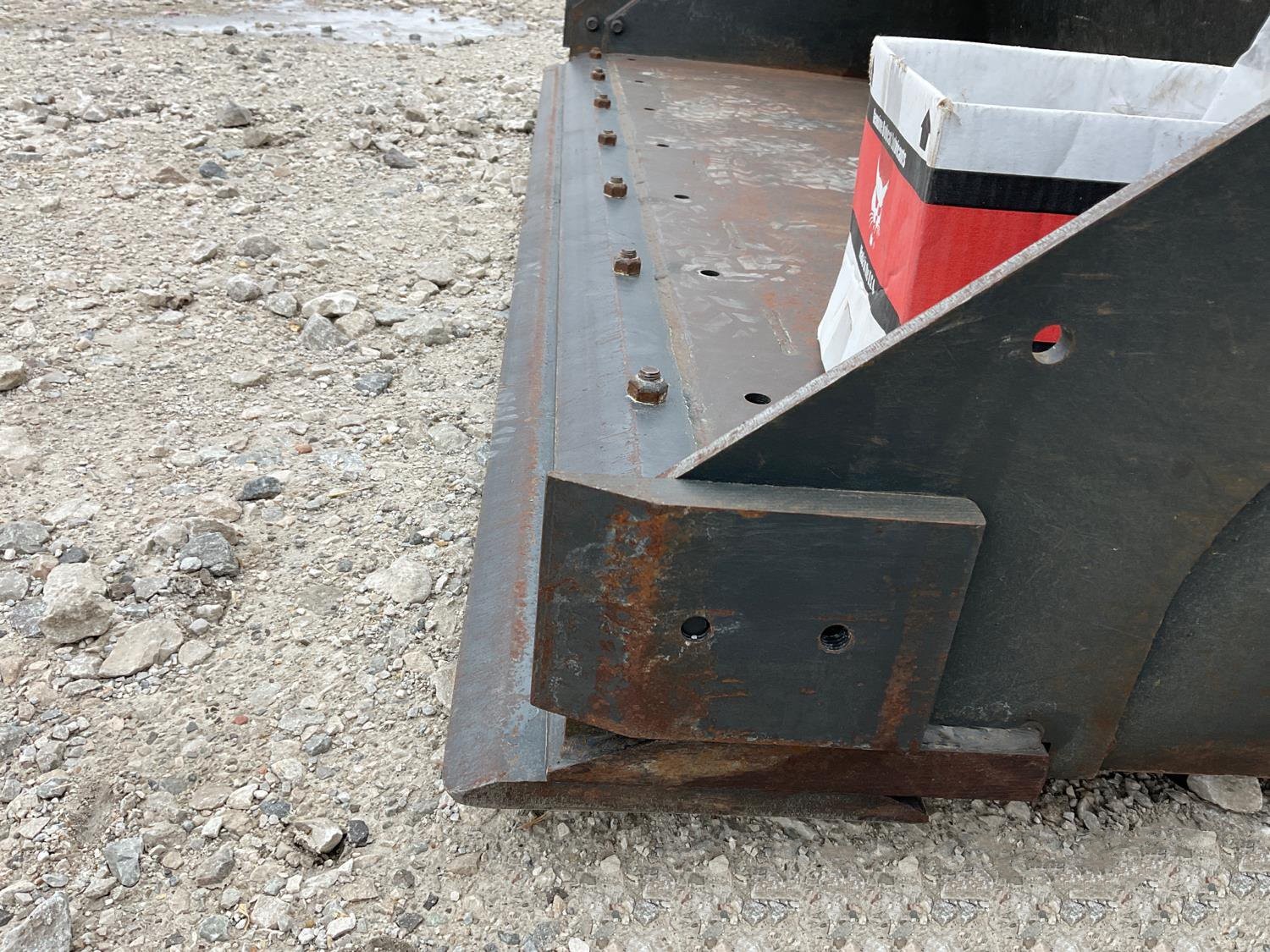 gallery 2021 Bobcat T76 R-Series Compact Track Loader