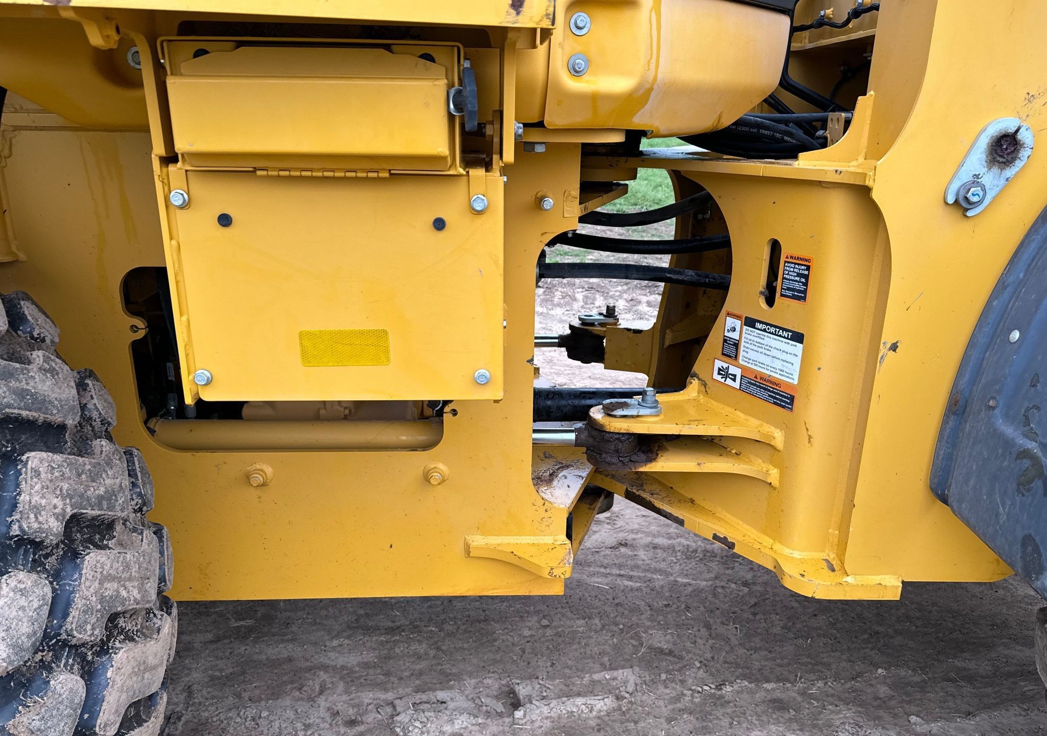gallery 2022 John Deere 544 P-Tier wheel loader