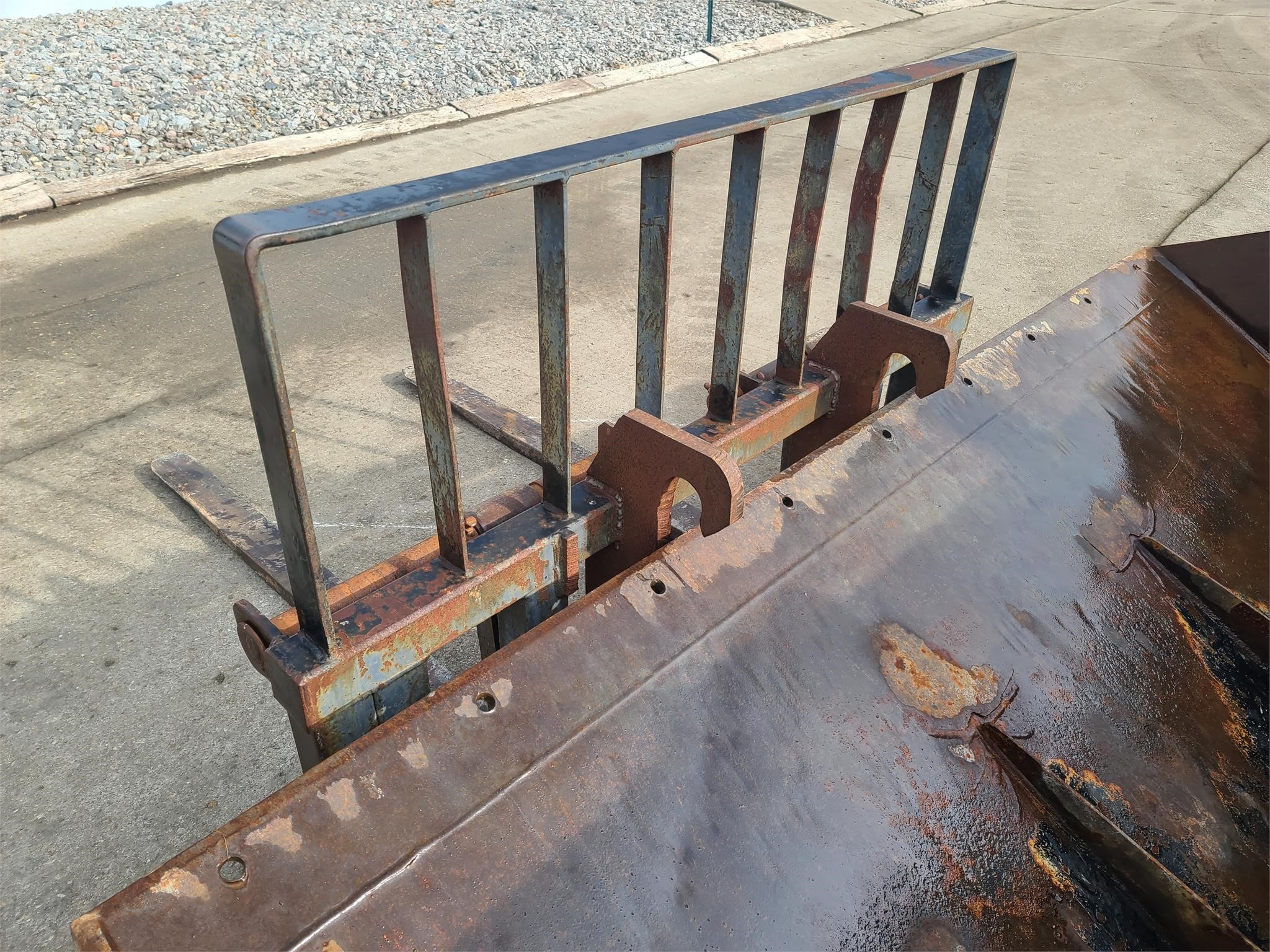 gallery 2014 CAT TH406C Tehelandler