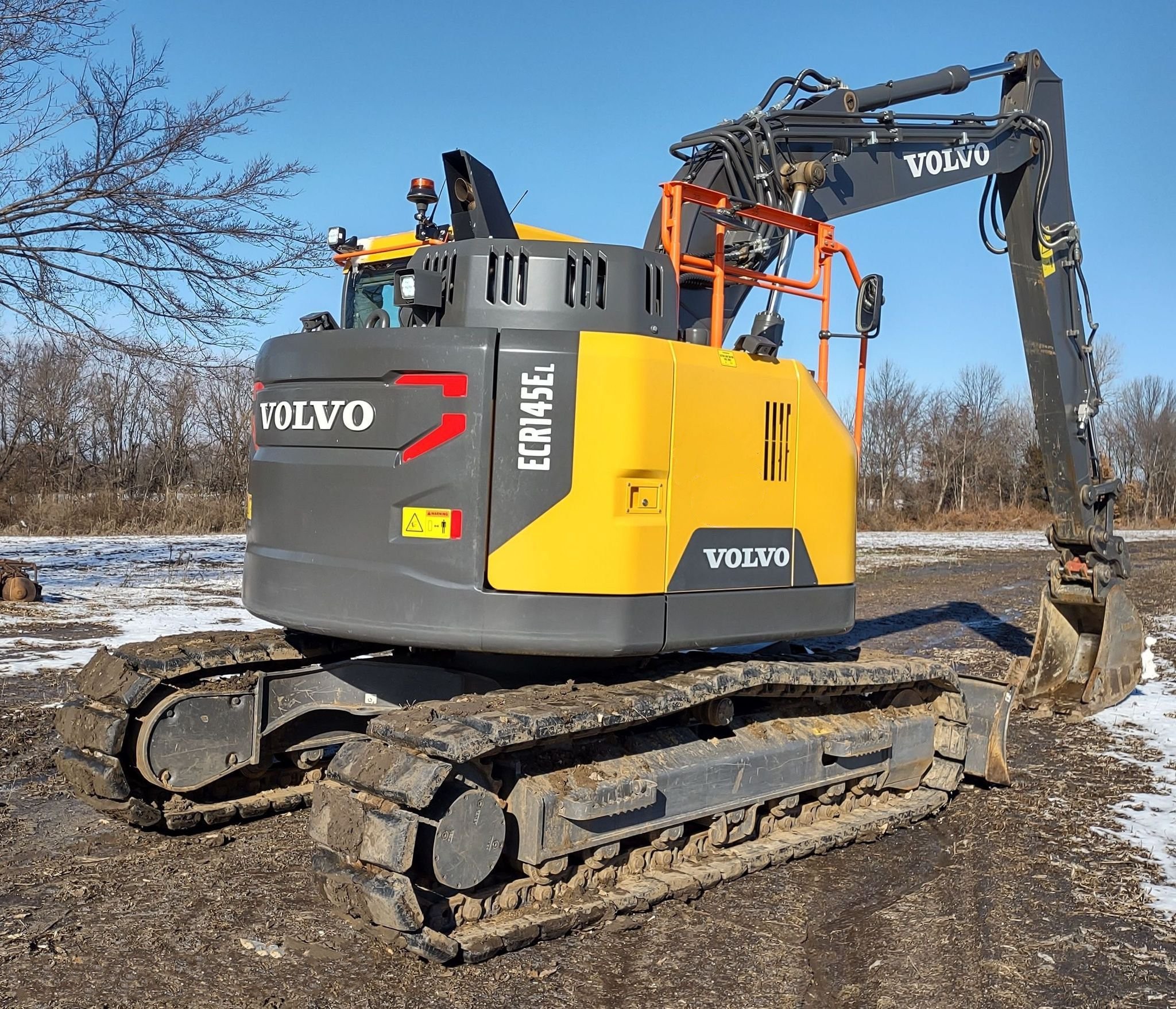 gallery 2021 Volvo ECR145EL excavator