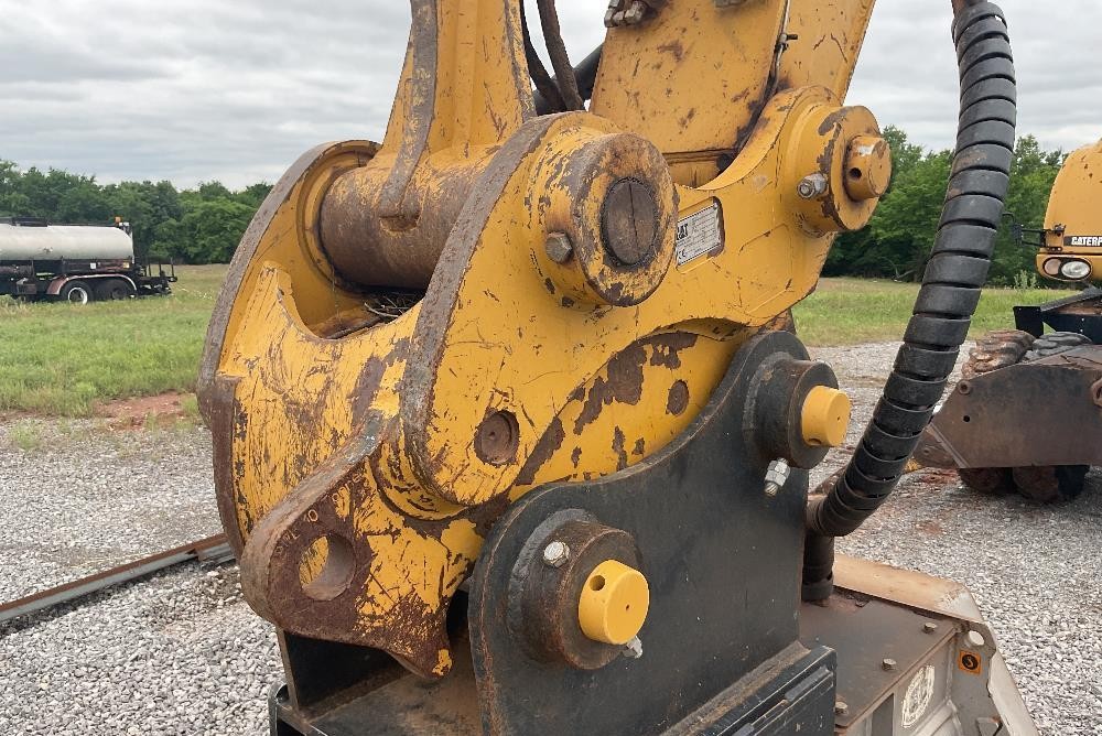gallery 2011 Caterpillar M322D Wheeled Excavator