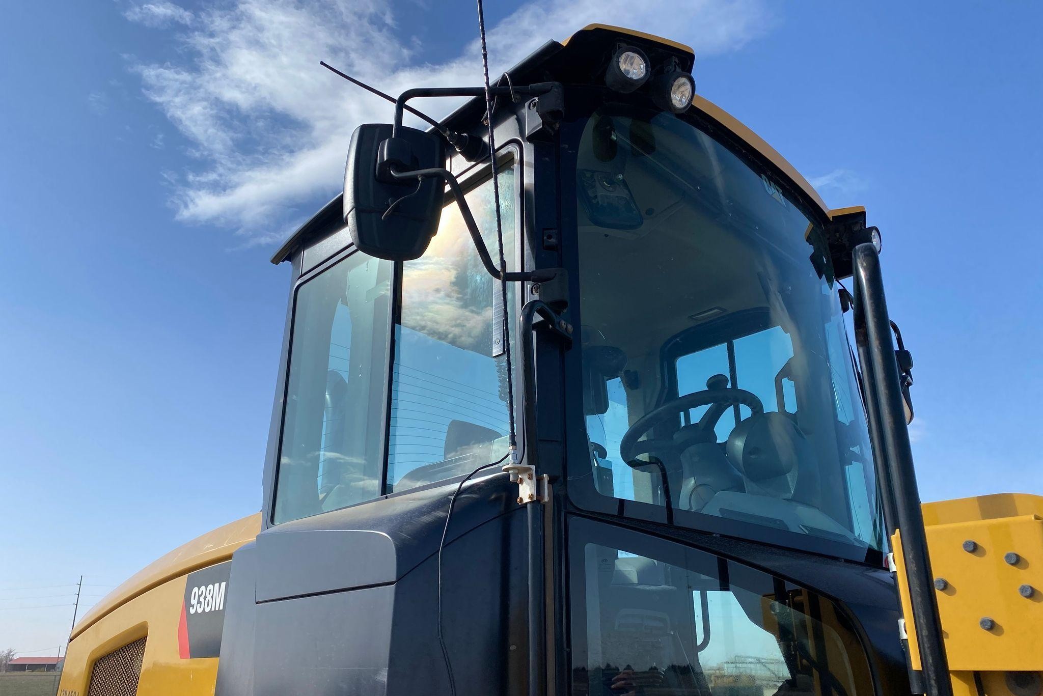 gallery 2017 Caterpillar 938M wheel loader