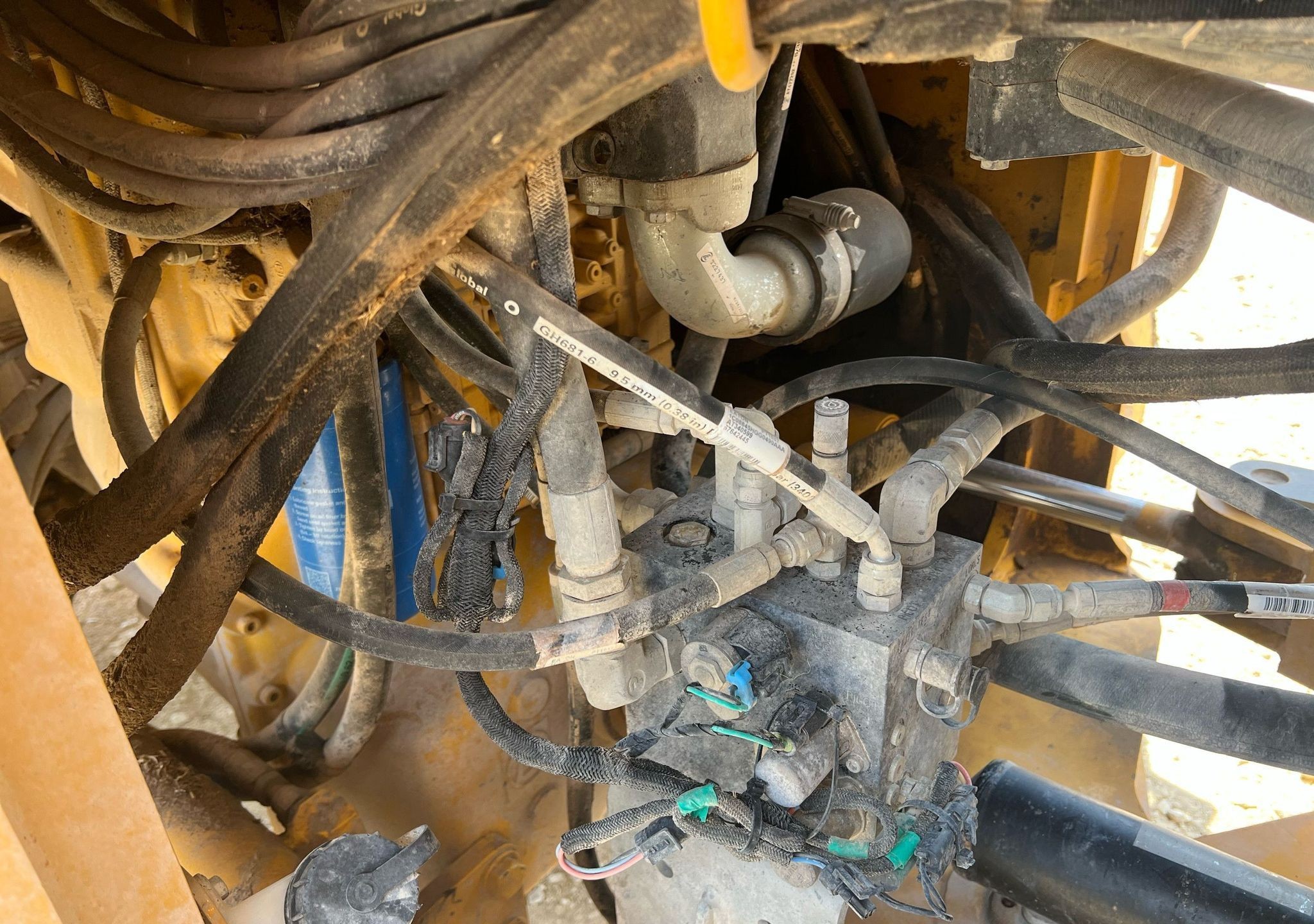 gallery 2017 John Deere 624K-II high lift wheel loader