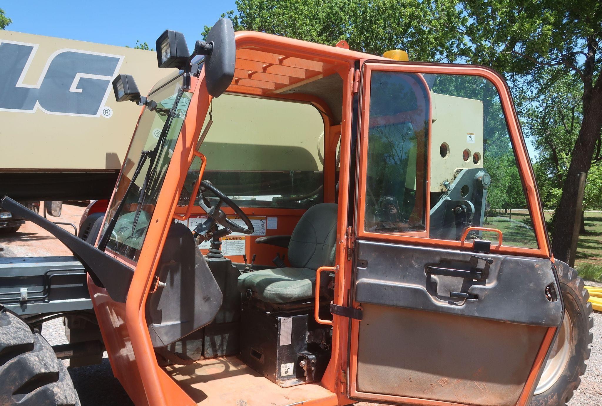 gallery 2008 JLG G12-55A  telehandler