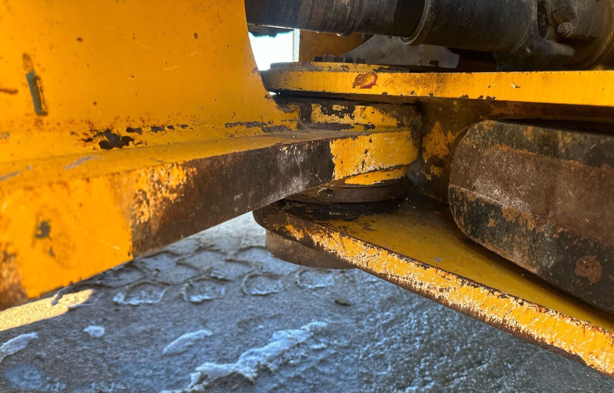 gallery 2006 John Deere 844J wheel loader