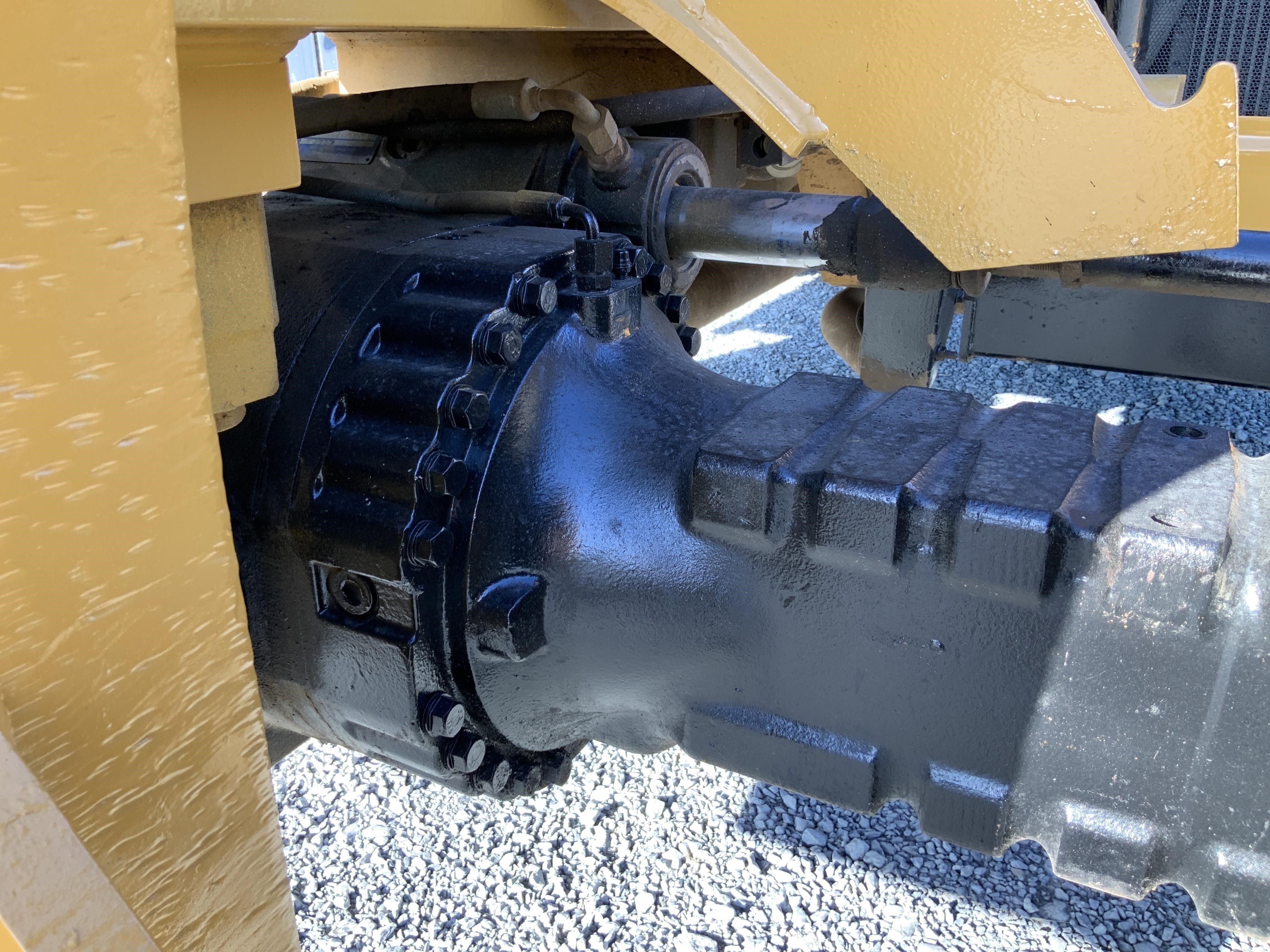 gallery 2013 Caterpillar TL1055C Telehandler