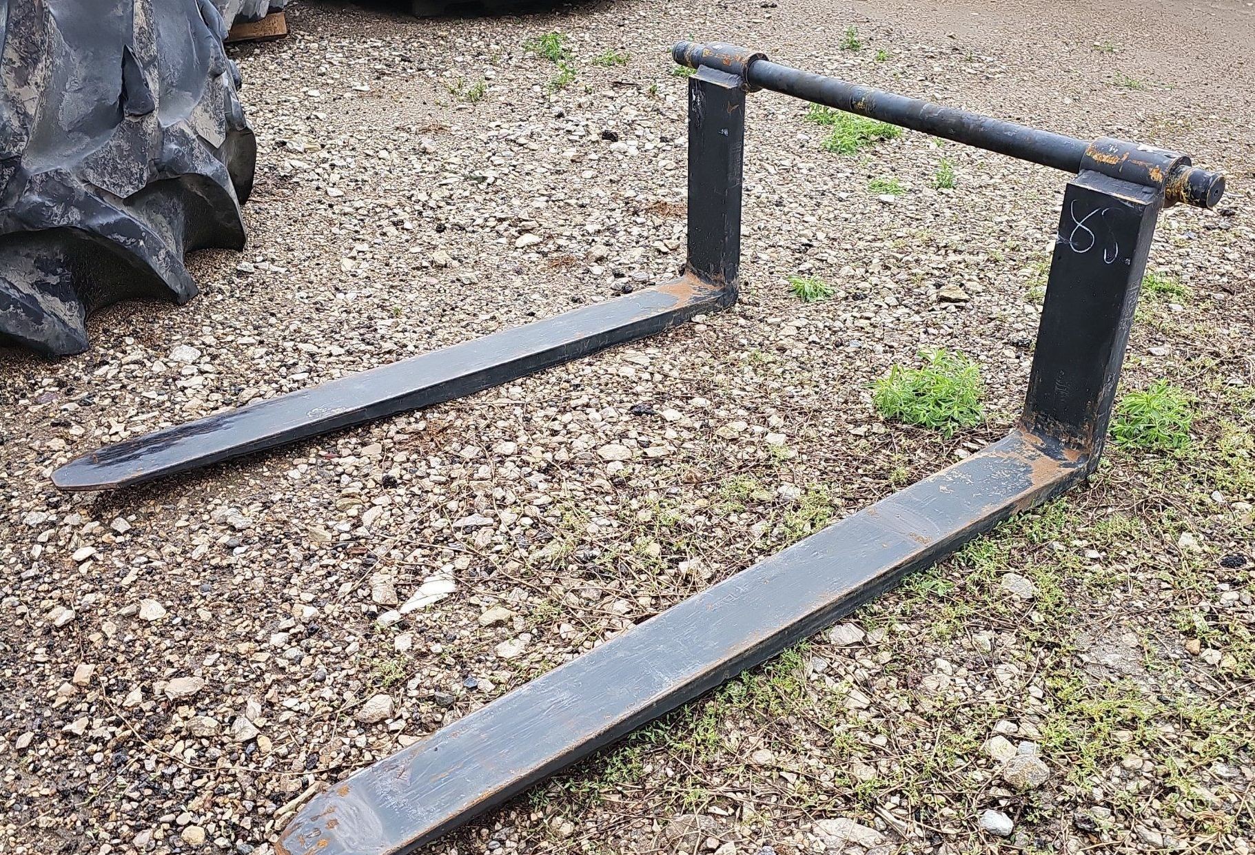 gallery 2023 JCB 542-70AG telehandler