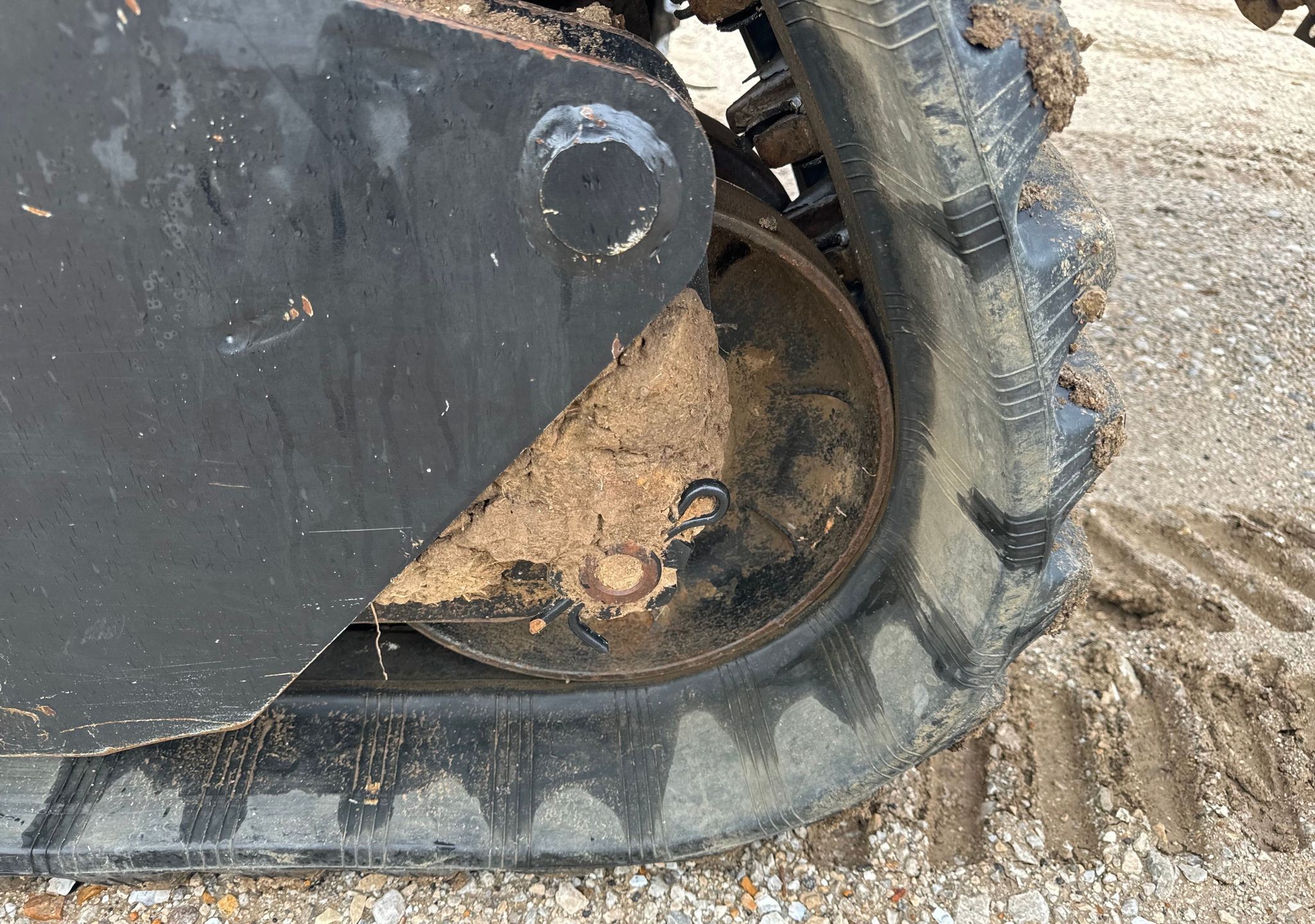 gallery 2013 Ditch Witch RT120 Quad trencher