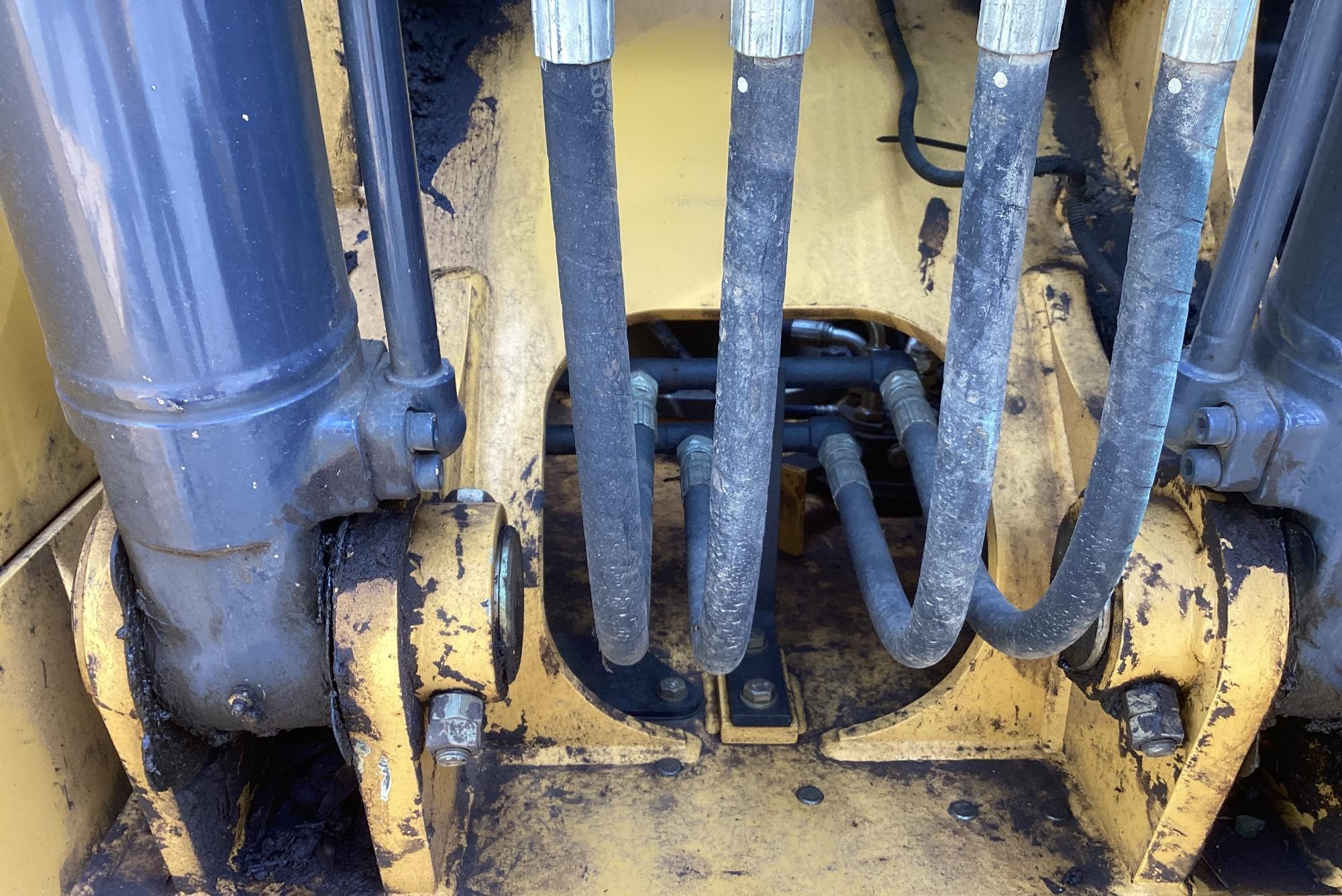 gallery 2014 John Deere 130G Excavator